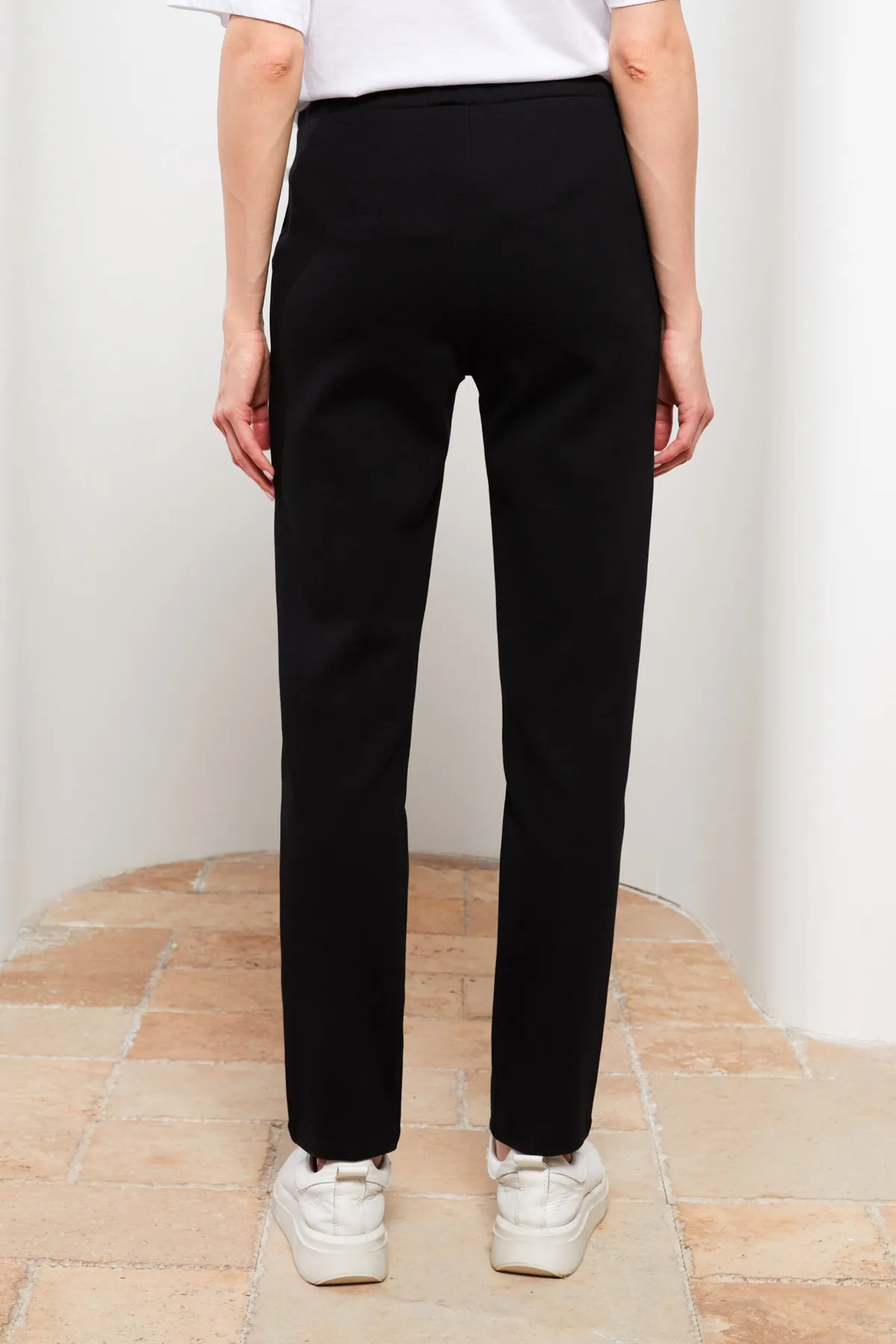 LC Waikiki  Jogginghose - Schwarz - Relaxed