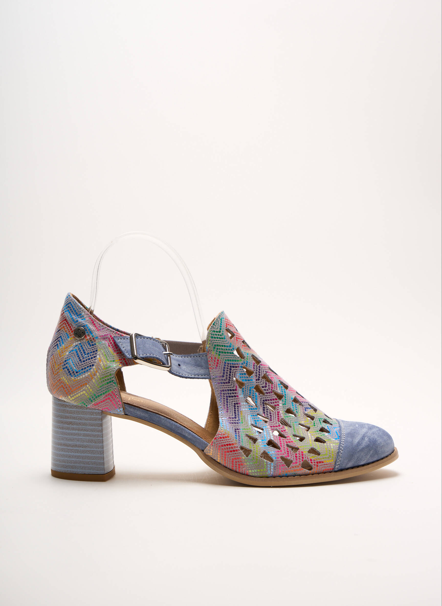 Maciejka Obuwie Sandales Nu Pieds Femme couleur bleu