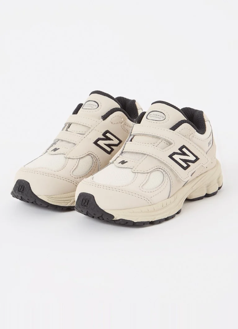 Pantofi sport New Balance 2002 cu logo