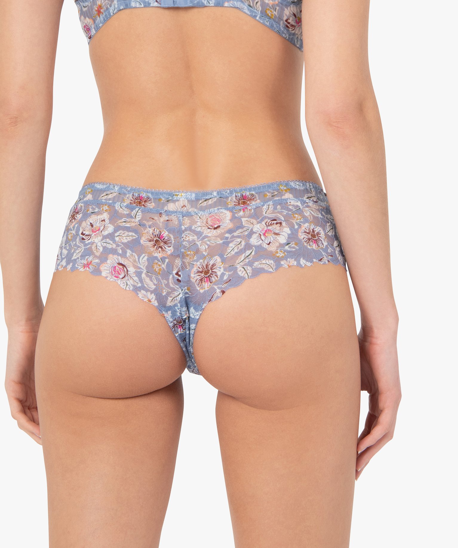 Shorty femme en dentelle avec petit anneau à la taille imprime | GEMO