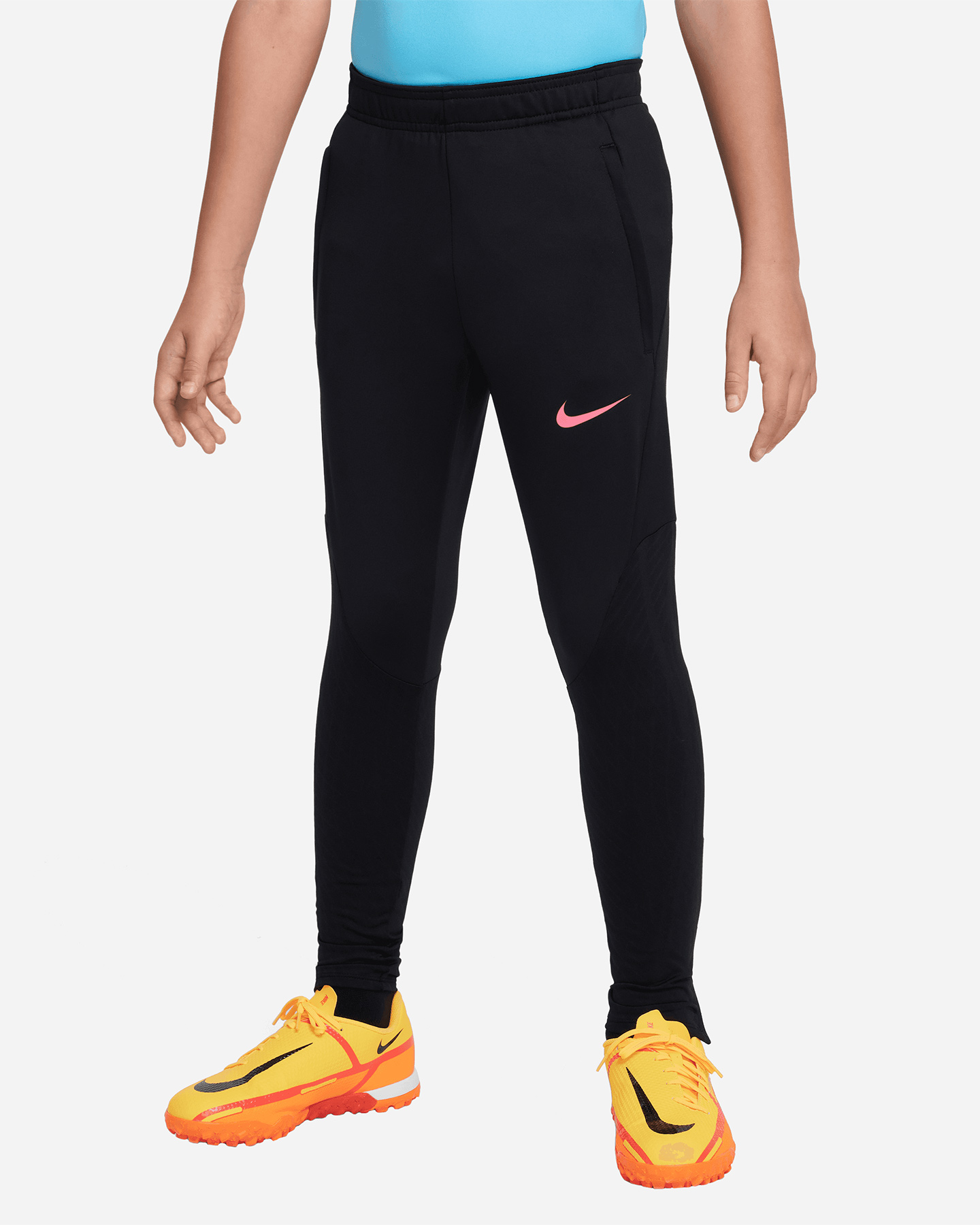 Futbalové šortky Nike Dri Fit Strike Jr. FD0315-011