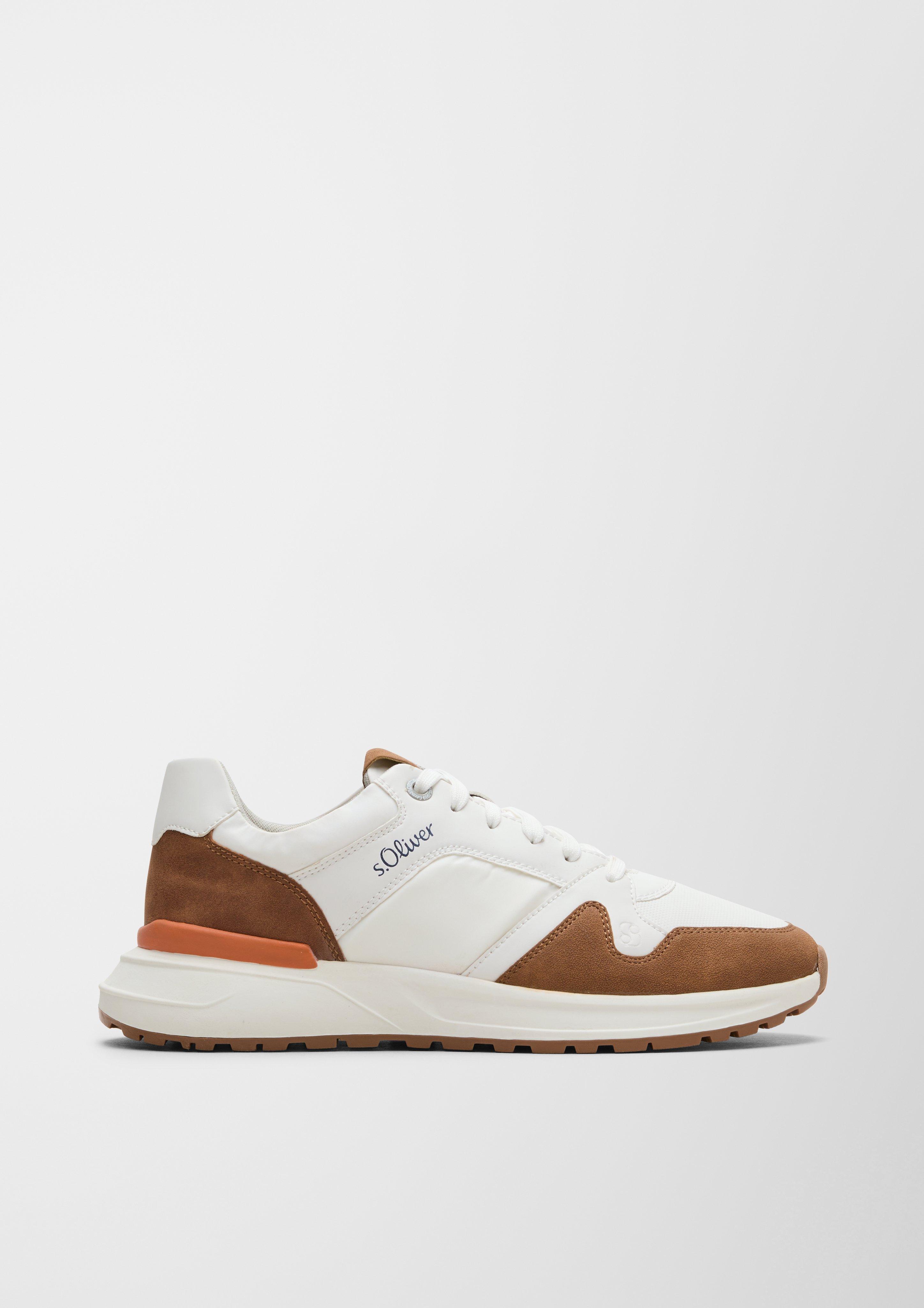 Sneaker mit Kontrast-Details  6007310-110