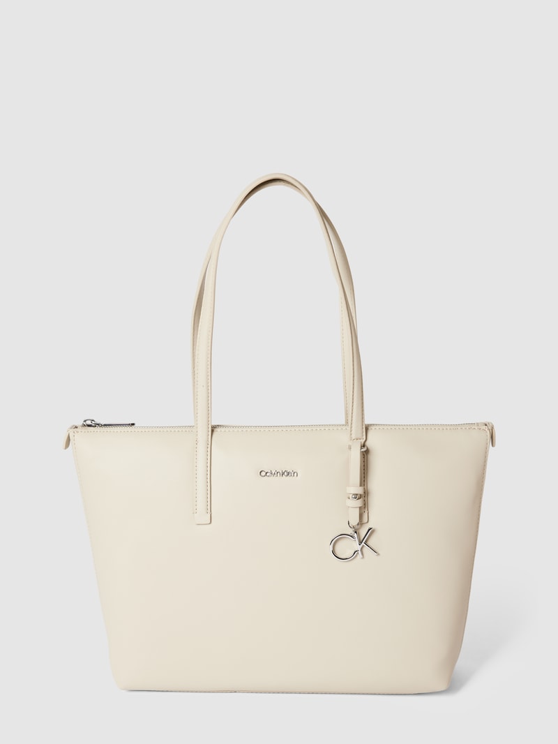 Shopper in Leder-Optik in ecru