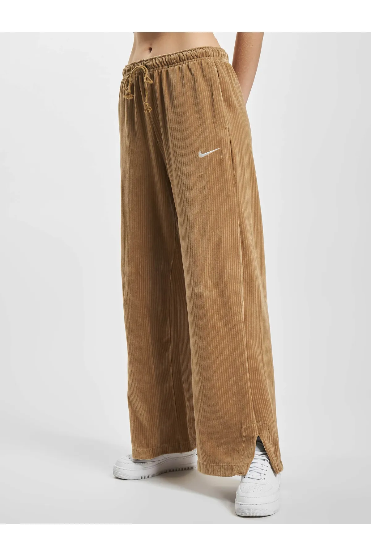 Nike  Jogginghose - Braun - Relaxed