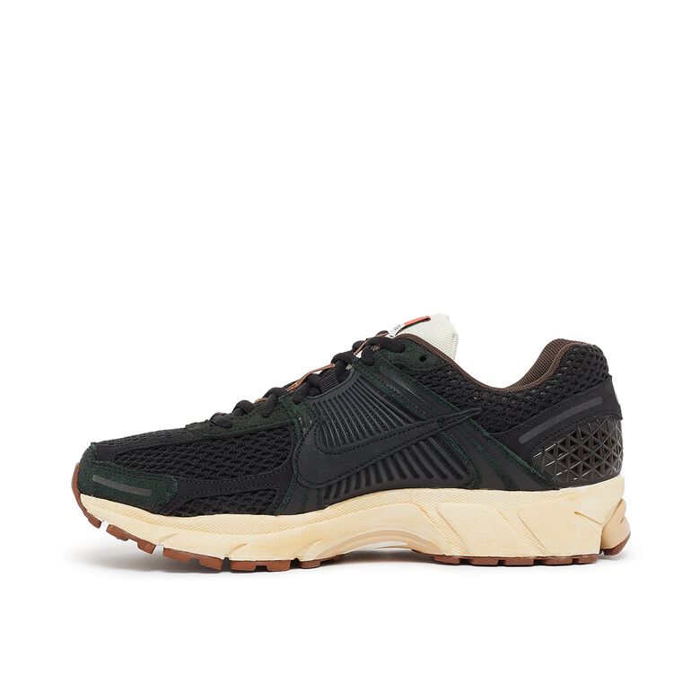 NIKE Wmns Zoom Vomero 5 PRM black/black-sesame-coconut milk