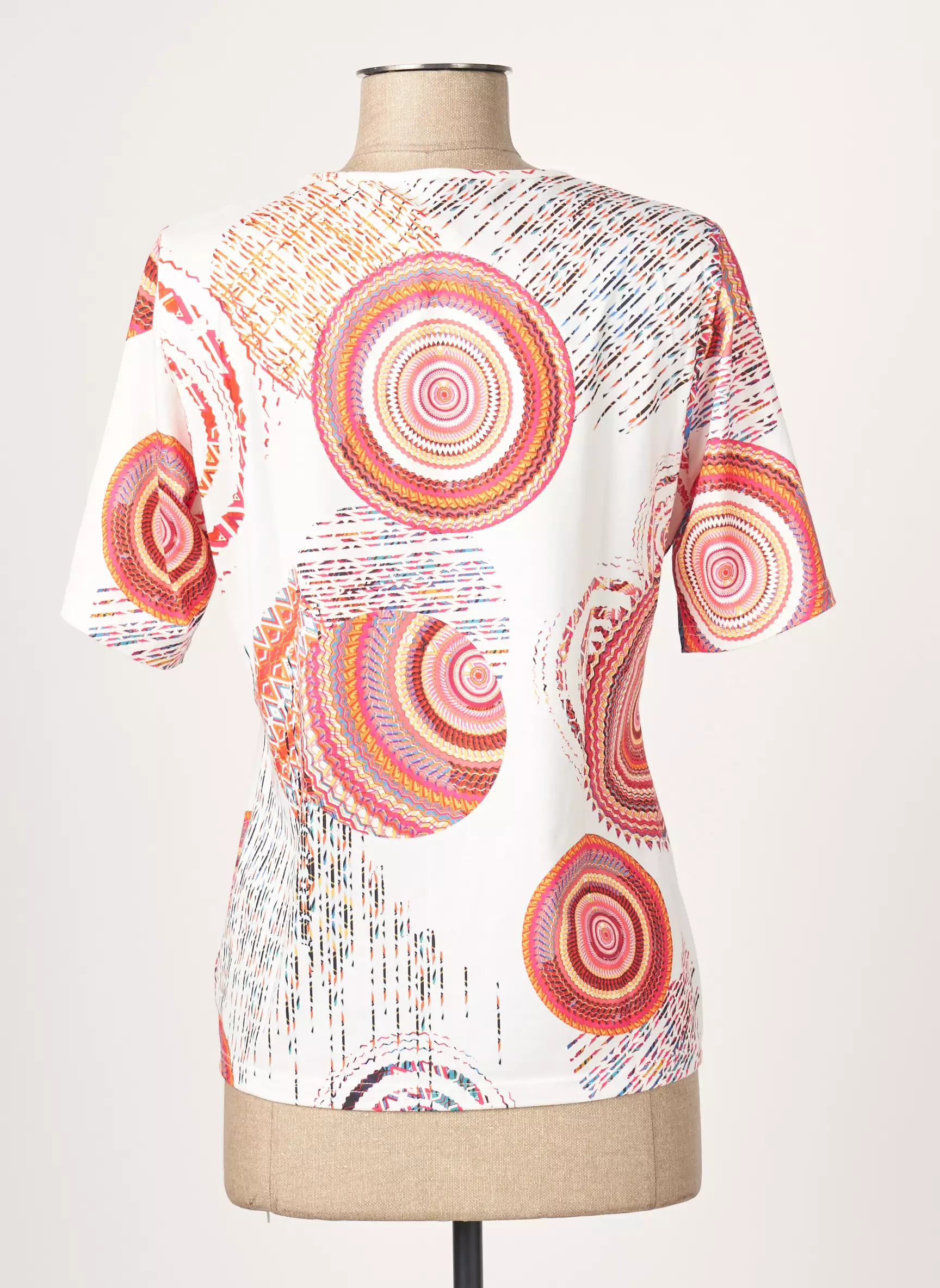 Guy Dubouis Tshirts Femme couleur blanc