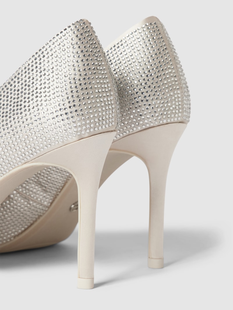 Pumps mit Zierbesatz in silber