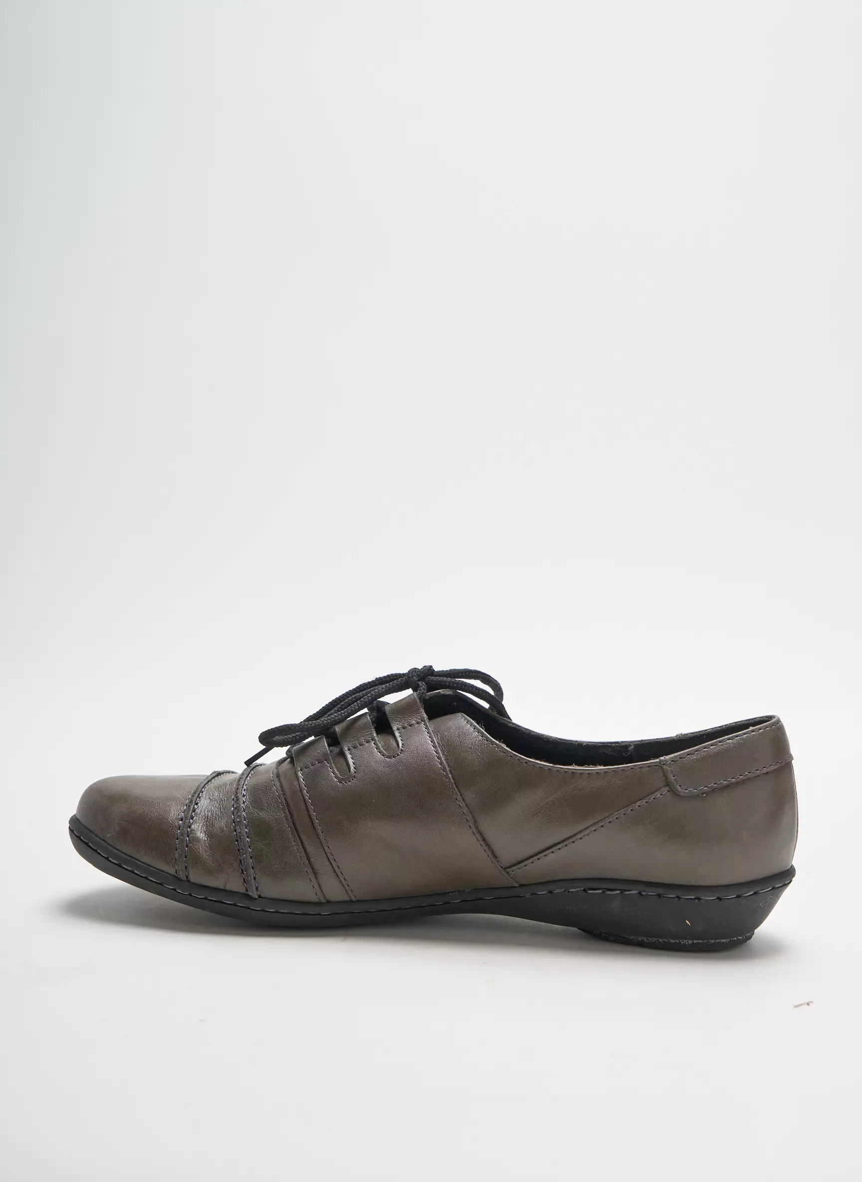 Geo Reino Chaussures Confort Femme couleur gris