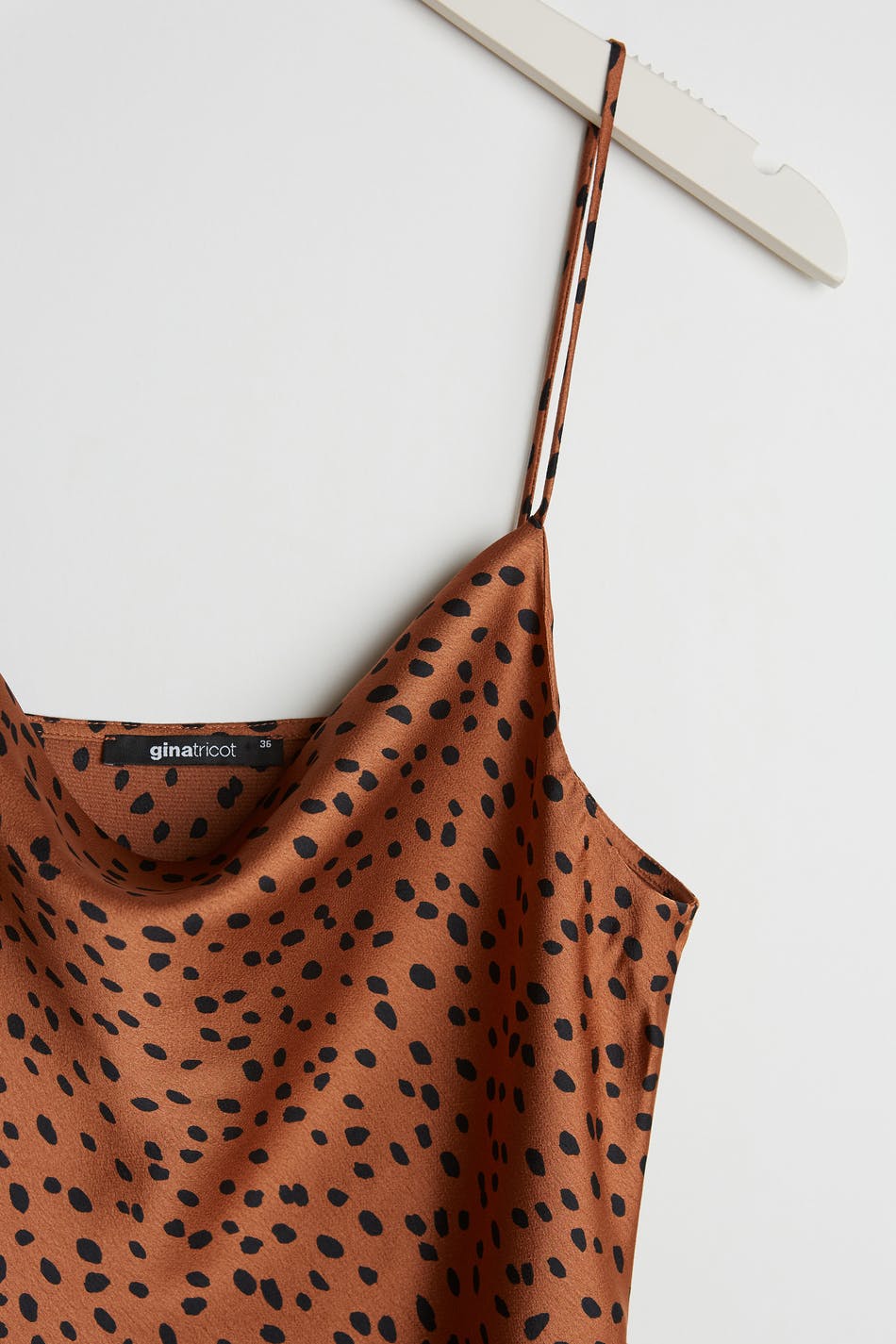 Victoria singlet
