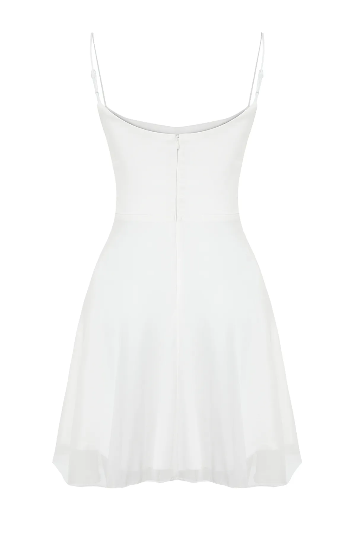 Trendyol Collection  Weißes, figurbetontes, gewebtes, gefüttertes, mit Perlen besetztes Braut-/Nikah-Elegantes Abendkleid TPRSS24EL00129
