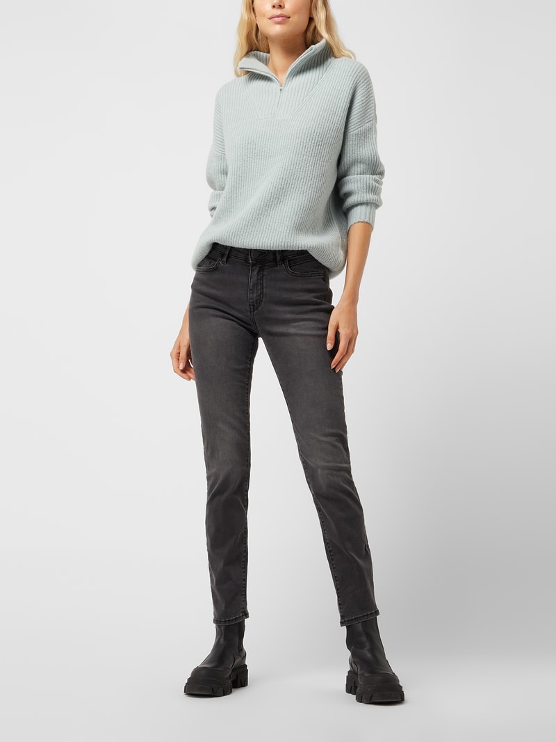 Slim Fit Jeans mit Stretch-Anteil in dunkelgrau