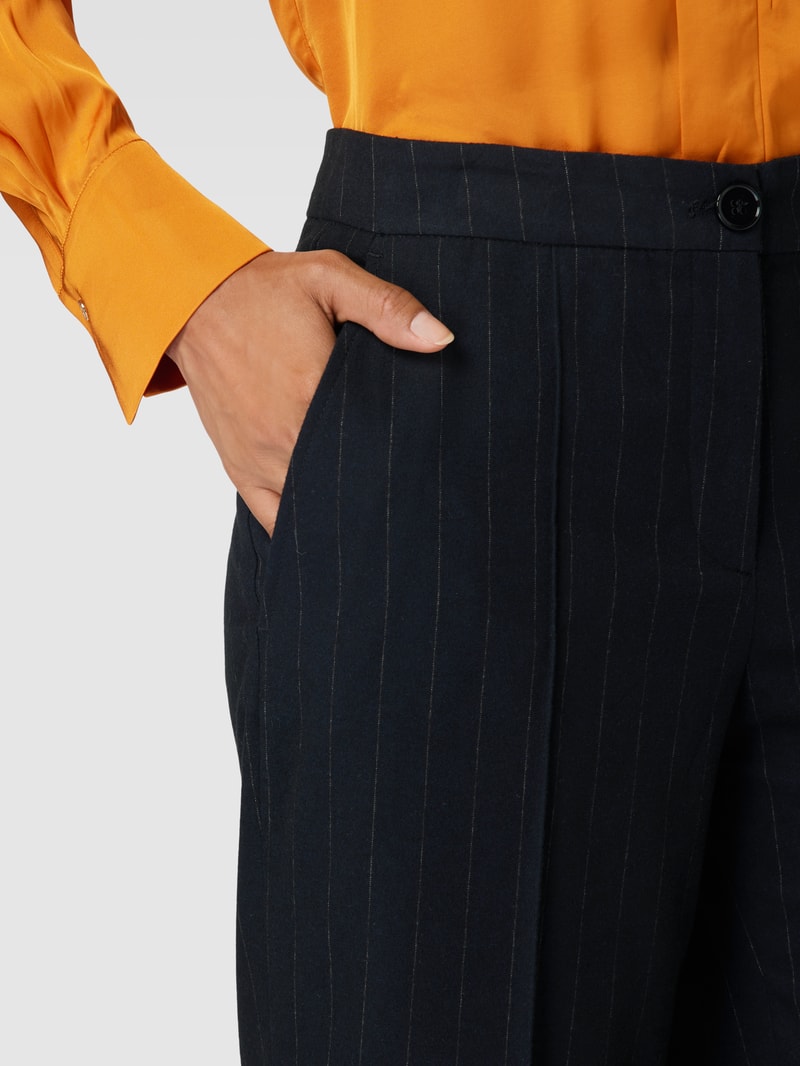 Culotte mit Viskose-Anteil und französischen Eingrifftaschen in schwarz