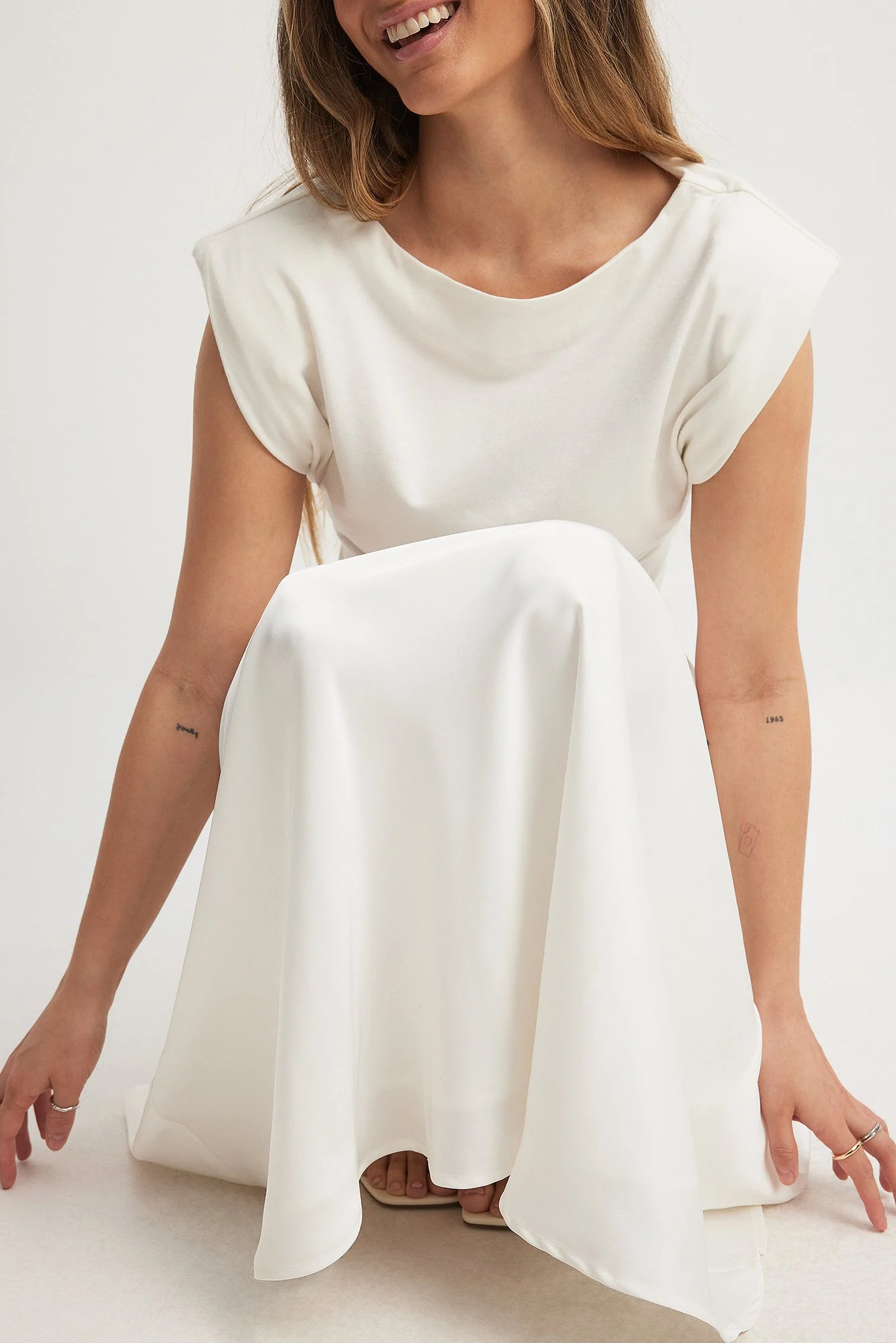 Maxirock aus Satin mit mittelhoher Taille