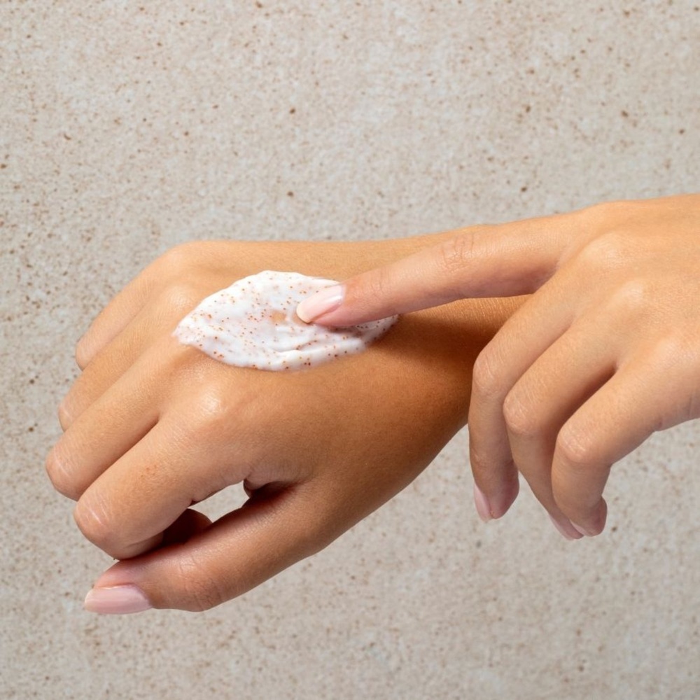 alma k Nettoyant exfoliant crémeux Nettoyant exfoliant visage