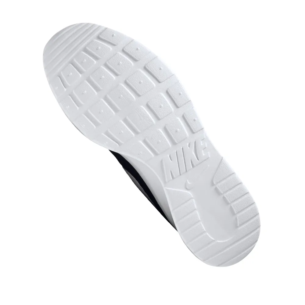 Nike Tanjun 812654-011 / schwarz