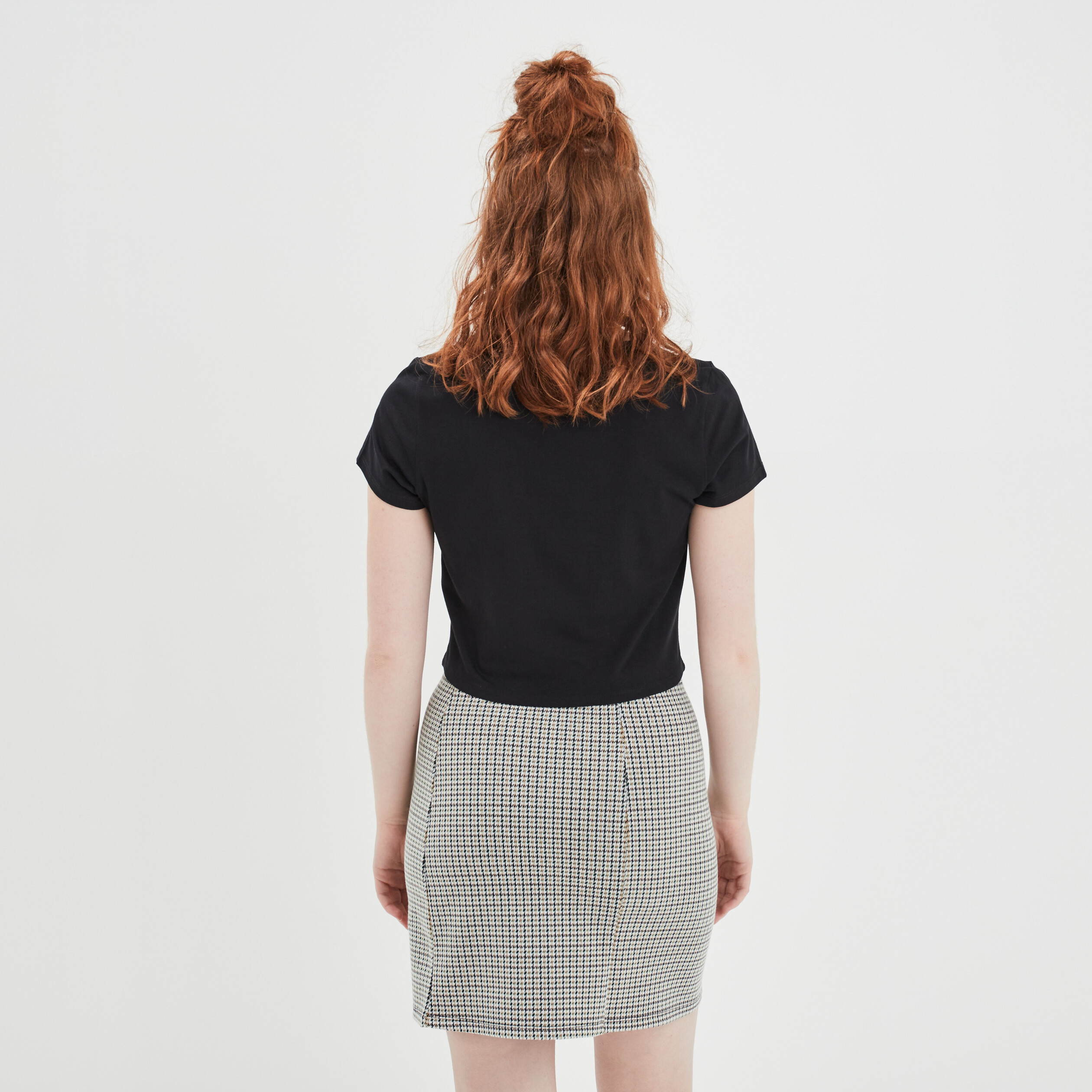 T-shirt court ajusté effet corset noir femme | La Halle