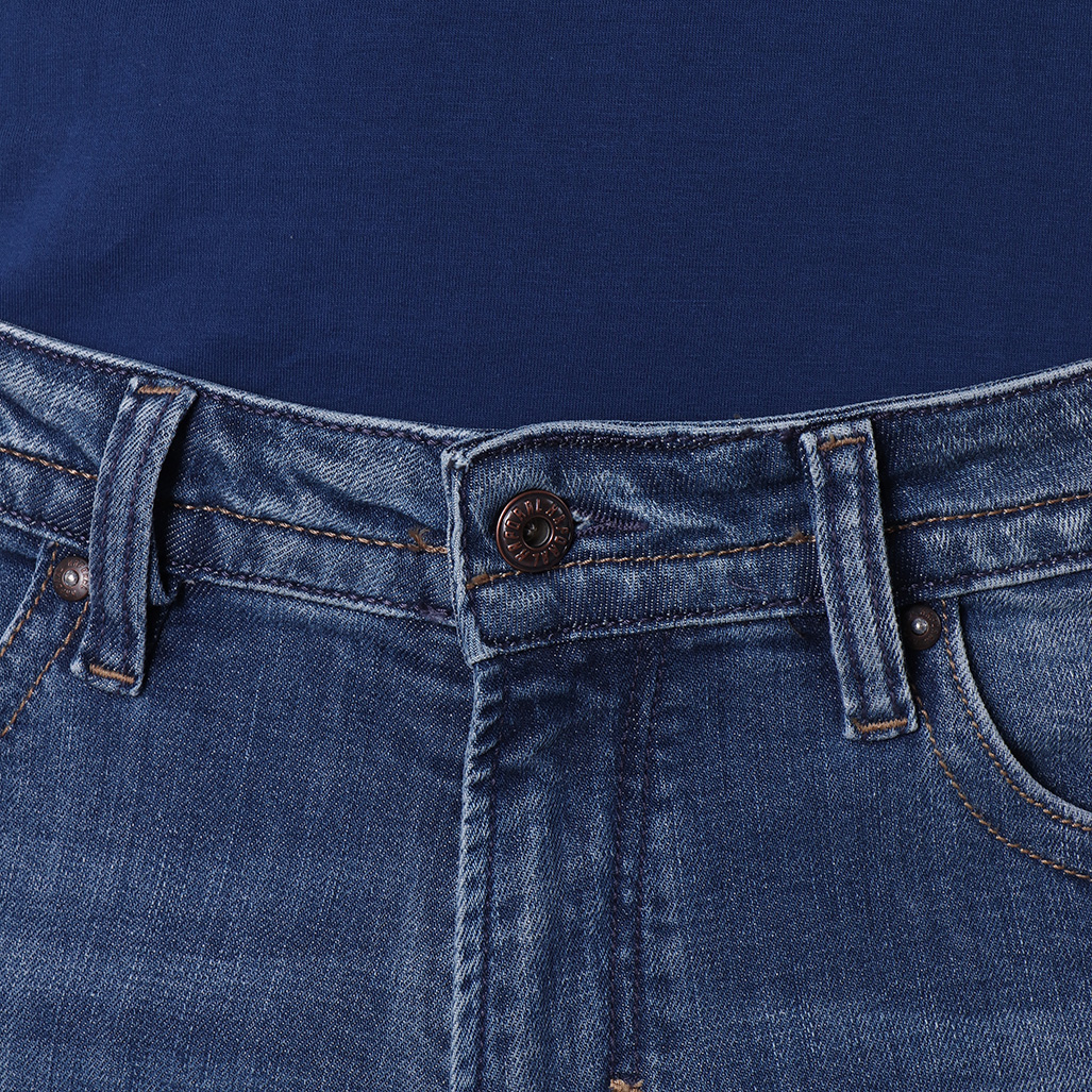 BROZZ  Jeans coupe straight denim légèrement délavé