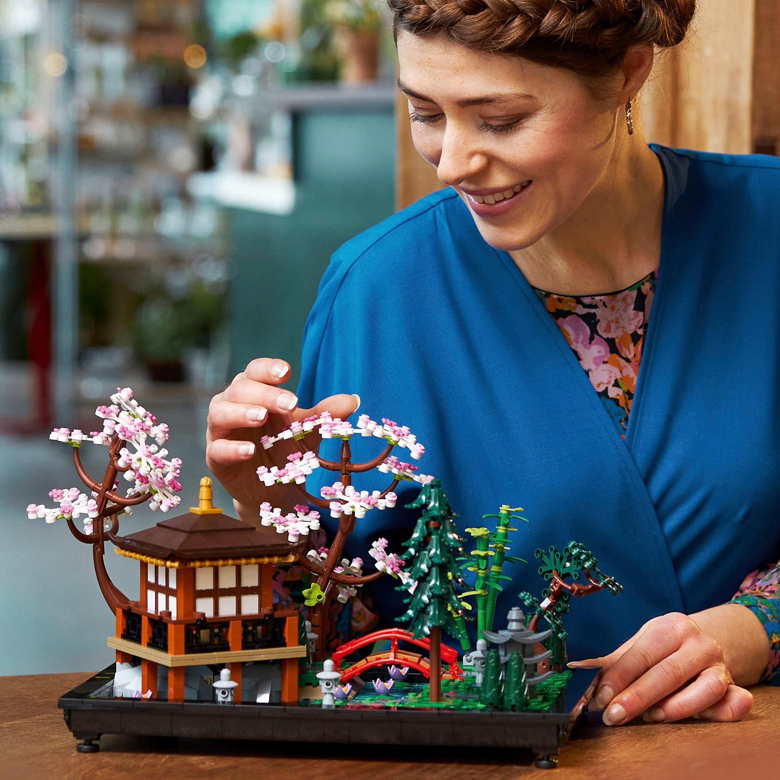 LEGO® Konstruktionsspielsteine Garten der Stille (10315), LEGO® Icons, (1363 St), Made in Europe