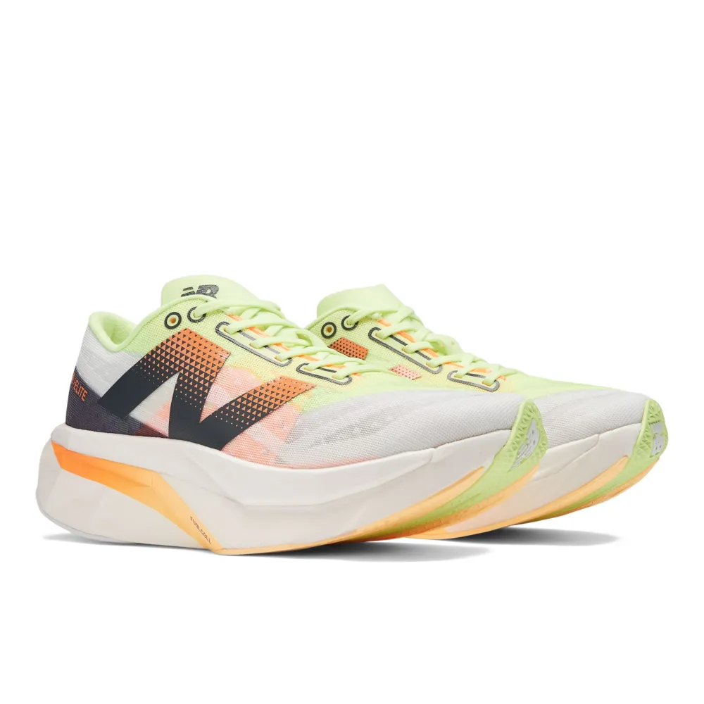 New Balance FuelCell SuperComp Elite v4 WRCELLA4 / weiss