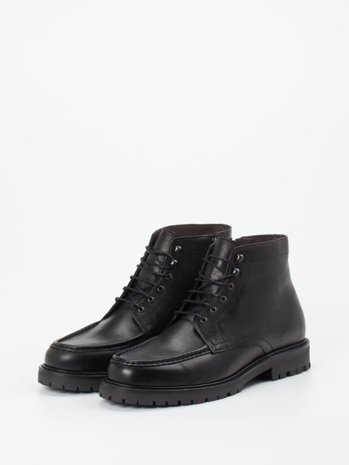 Boot-47010090788 Konstantin Starke