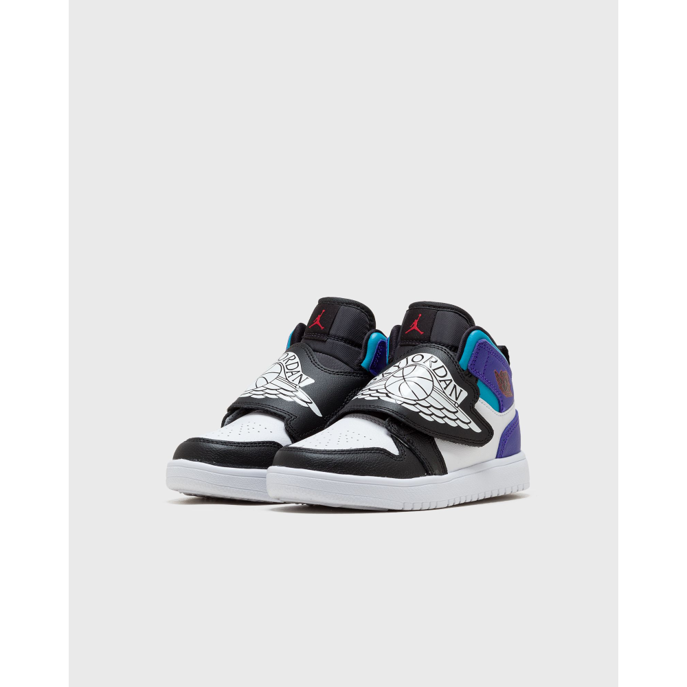 NIKE JORDAN Sky Jordan 1 BQ7197-154 / weiss