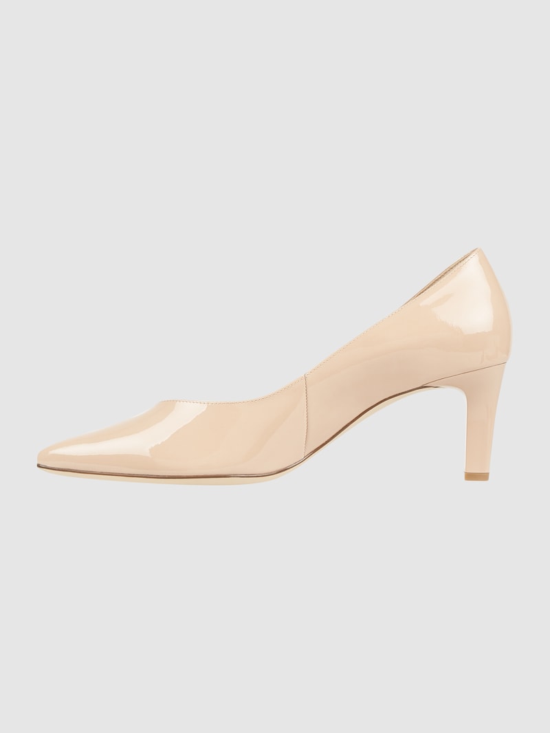 Pumps in Lack-Optik in beige