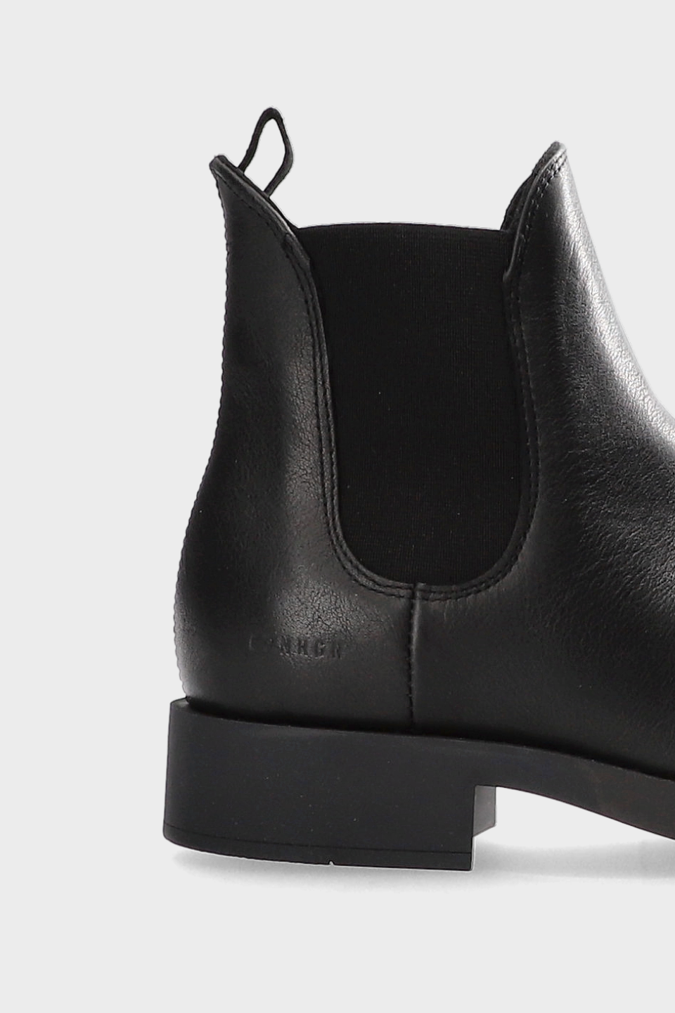 CPH682 vitello black