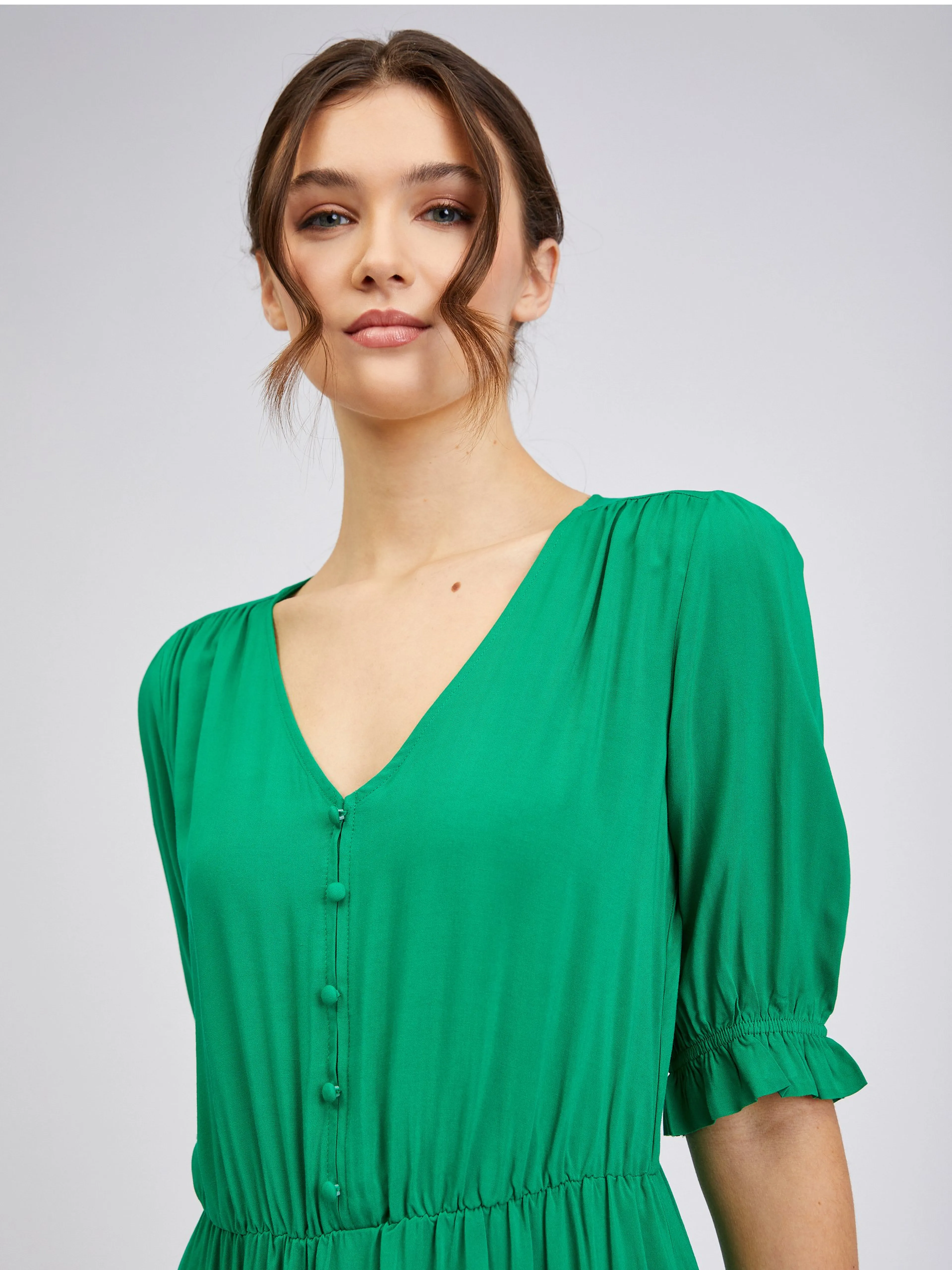 Grünes Damenkleid ORSAY