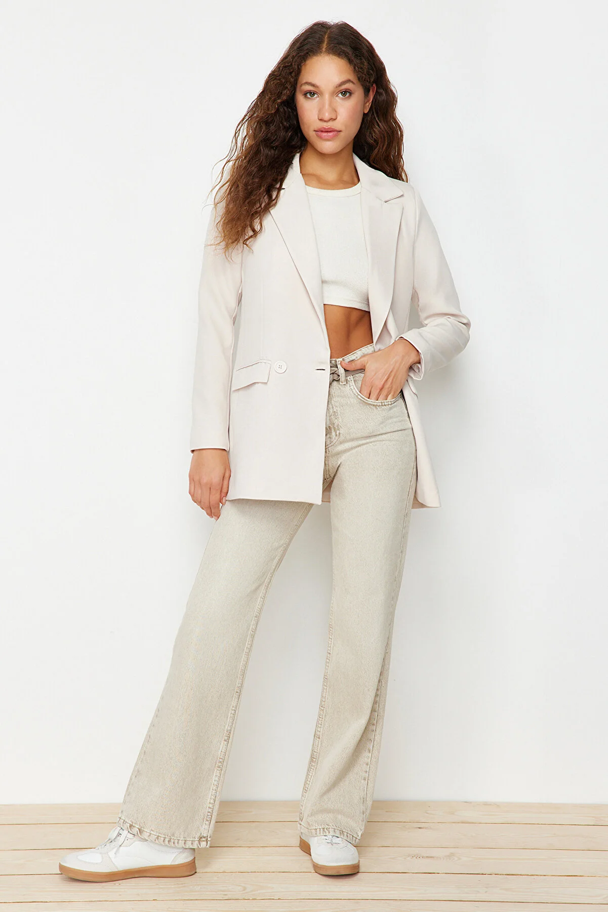 Trendyol Collection  Graue, normal gefütterte, zweireihige Blazerjacke aus Webstoff TWOSS20CE0059