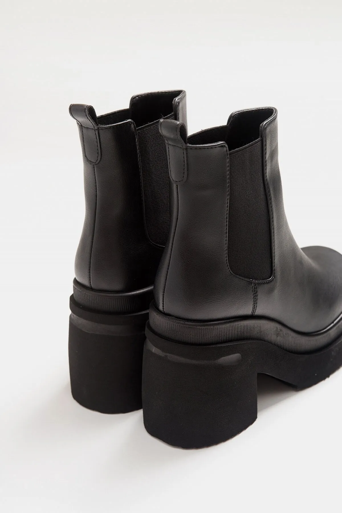 LuviShoes  Emma Black Skin Damenstiefel