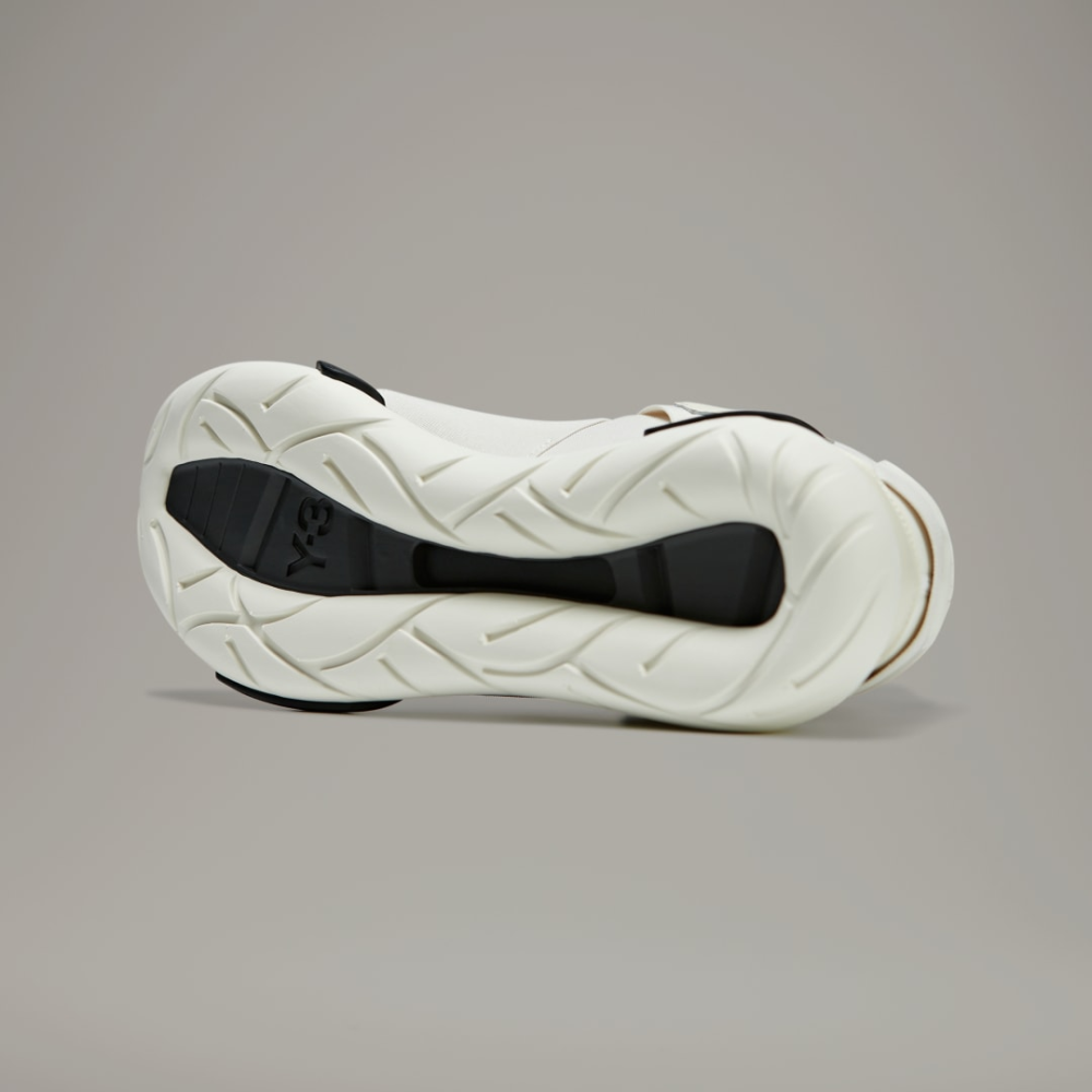 Y-3 Qasa IG4075 / weiss