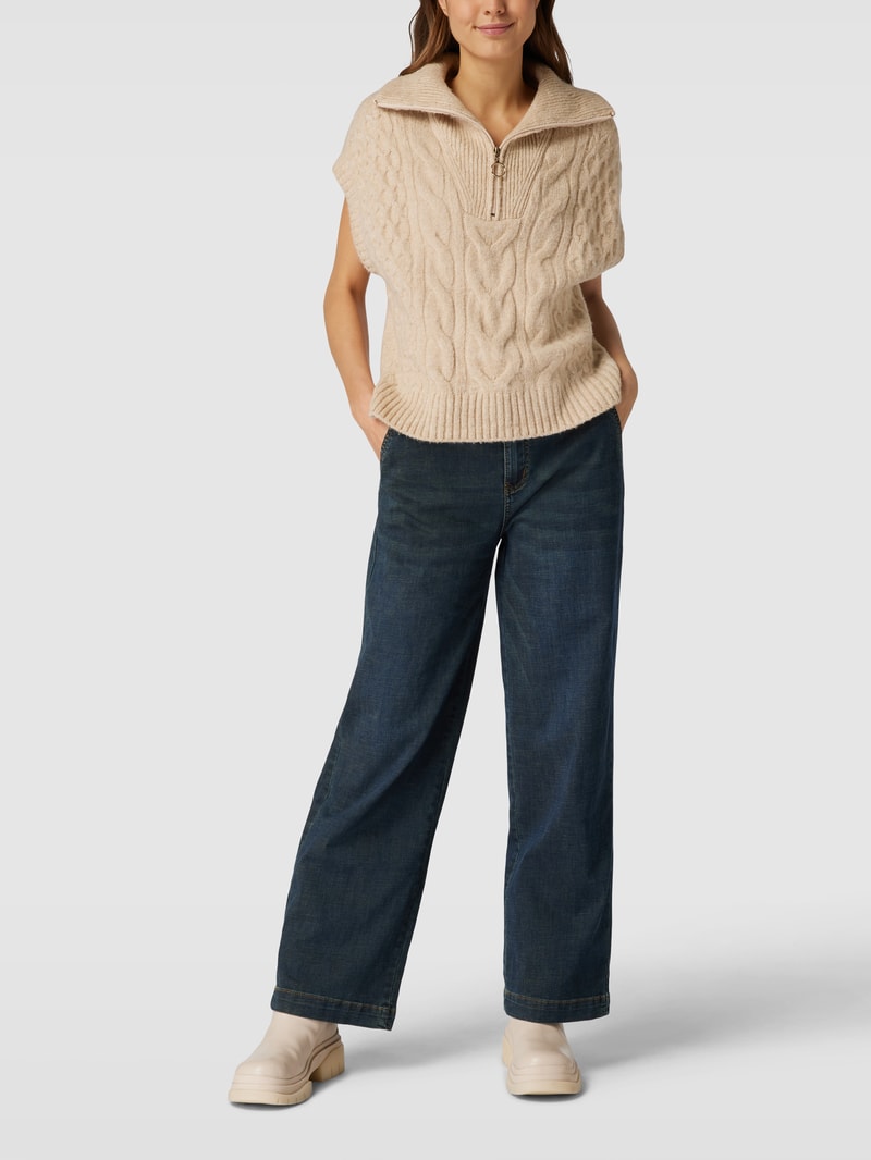 Jeans mit Label-Details in dunkelblau