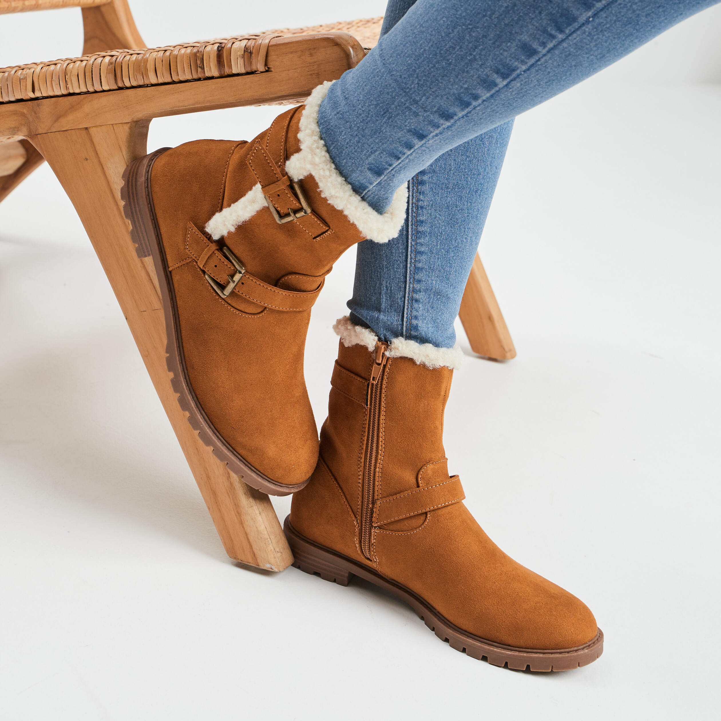 Bottines fourrées avec boucles marron femme | La Halle
