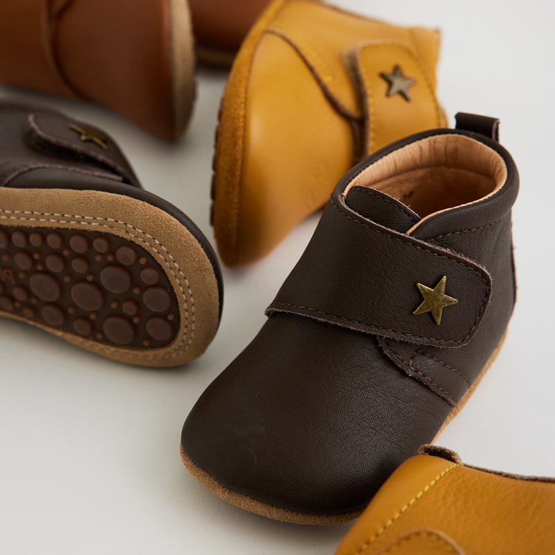 baby star brown - Braun