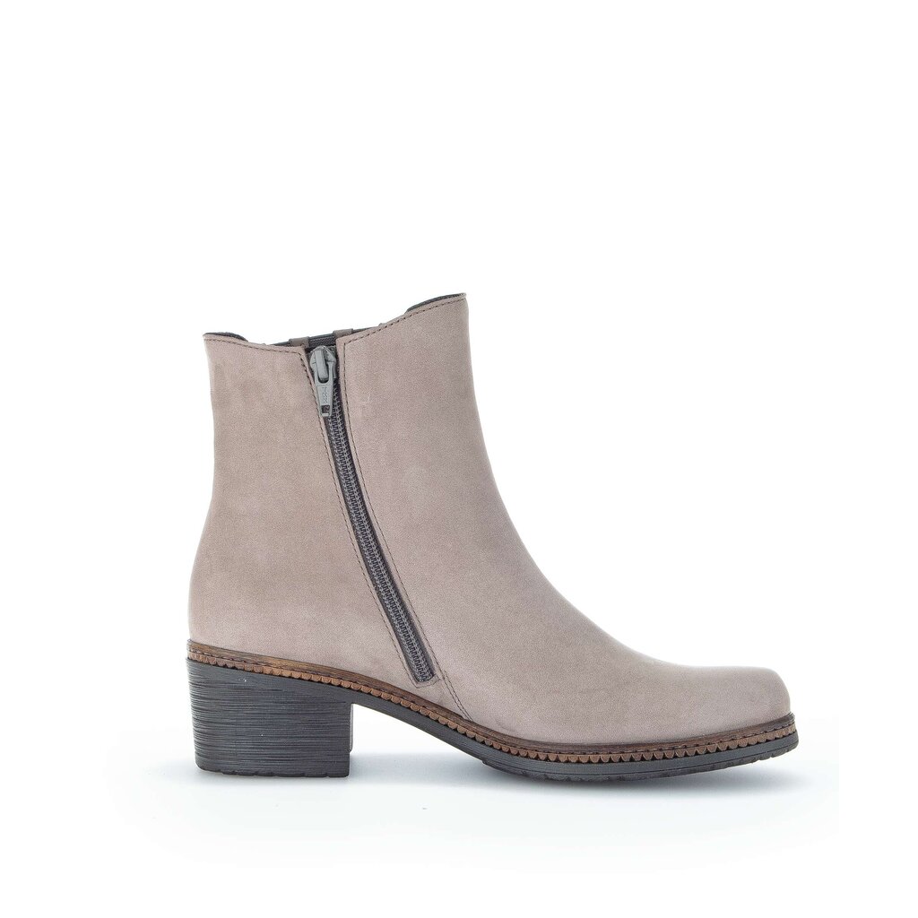 Gabor fashion Chelsea Boot braun