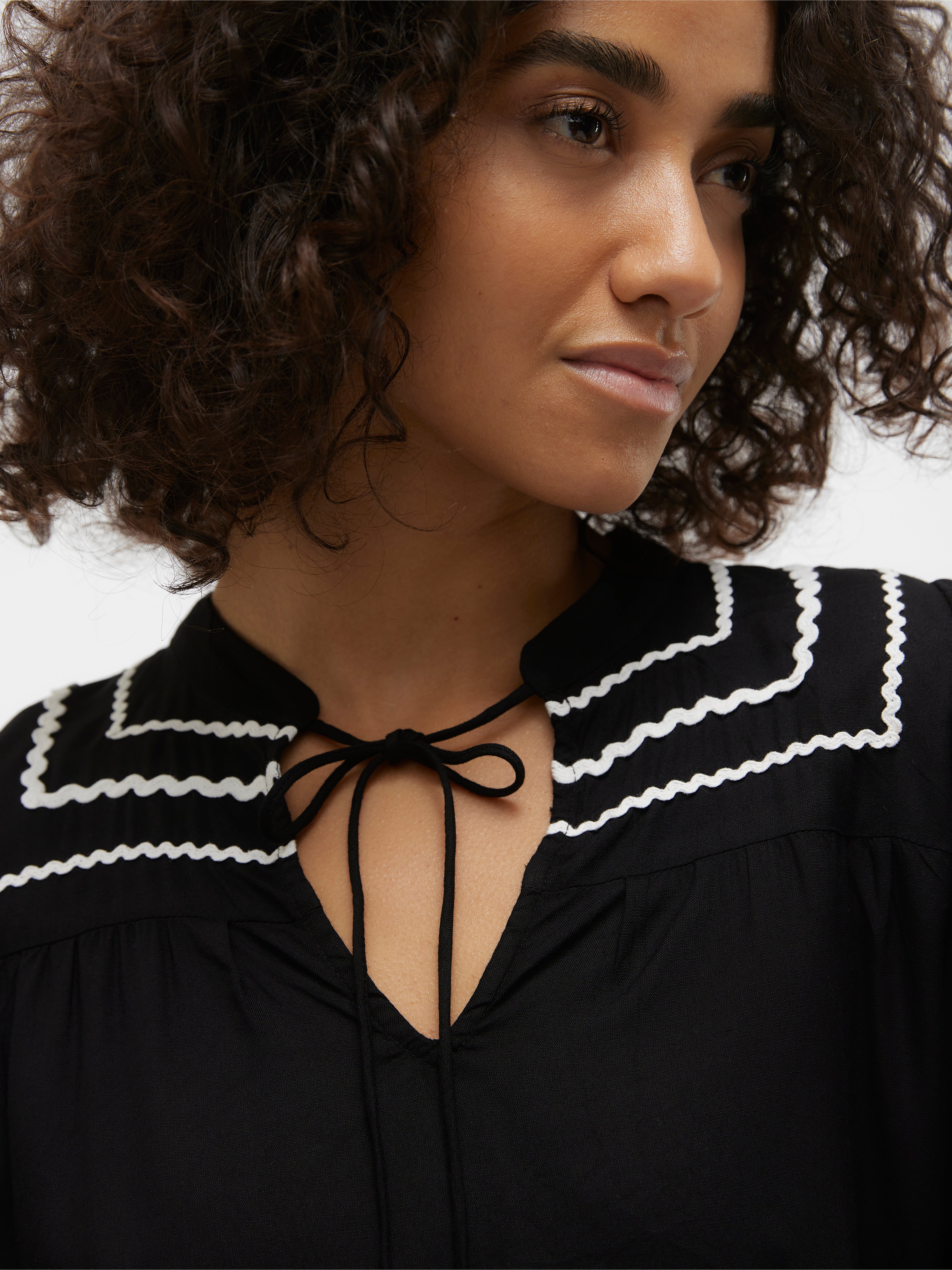 VMBUMPY Top