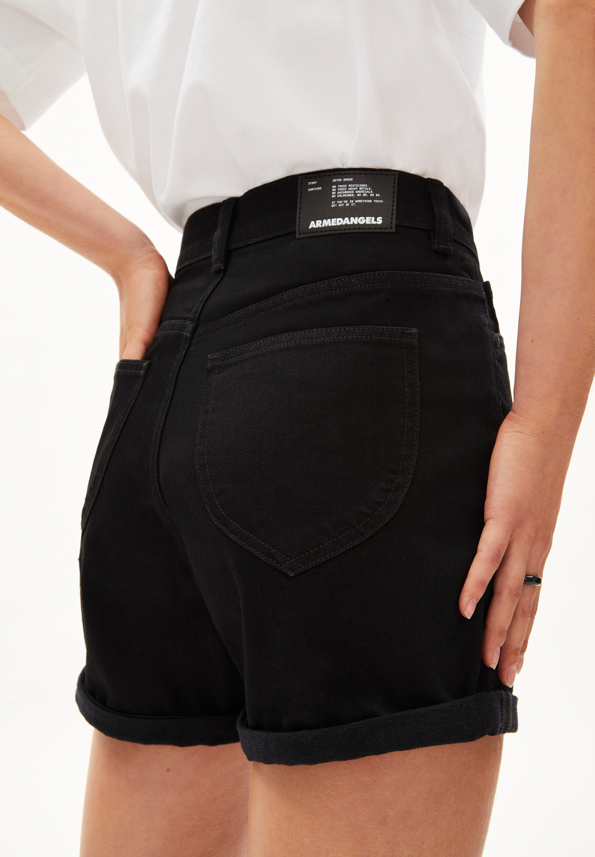 Shorts Regular Fit aus recycelter Baumwolle