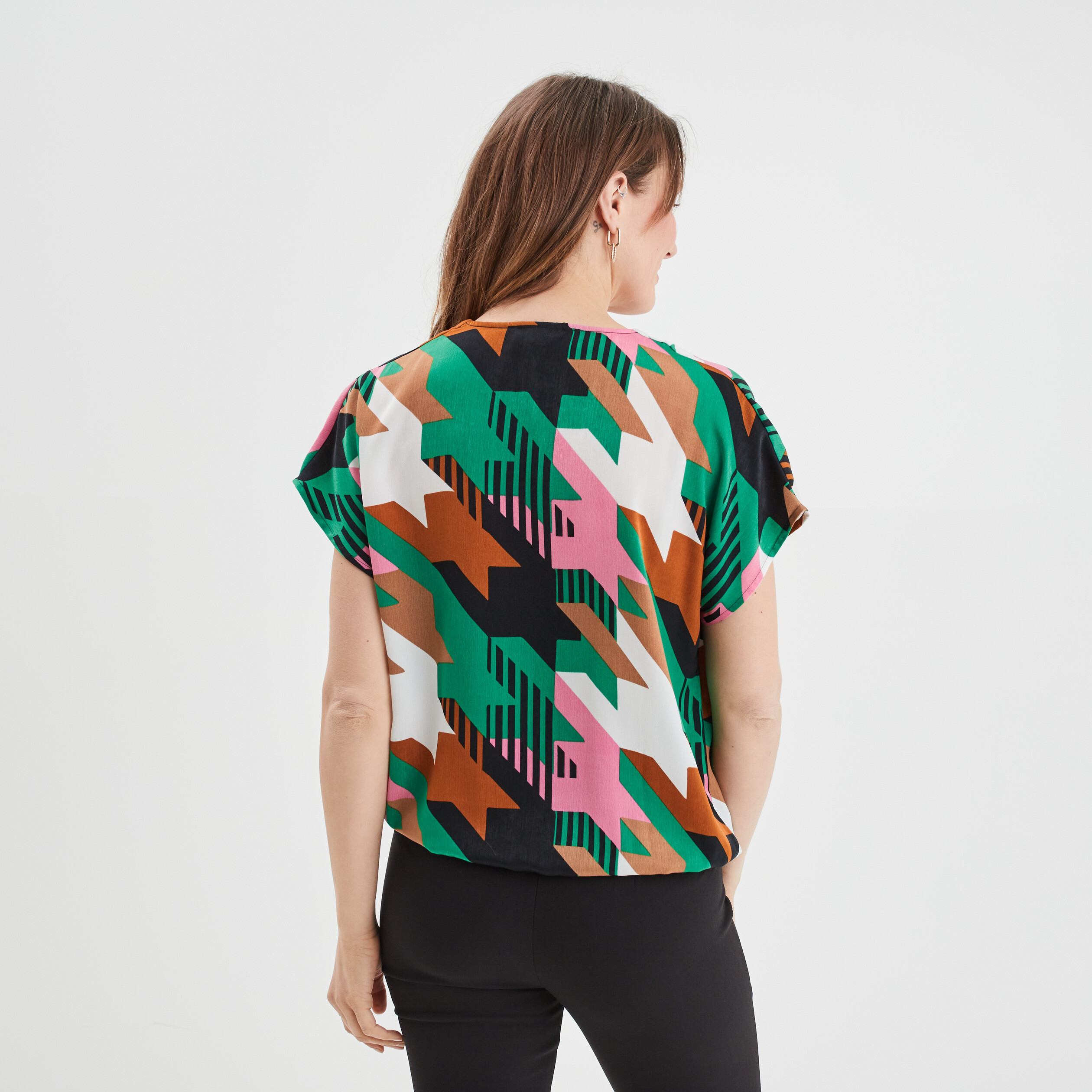 Blouse bijoux col en V manches courtes ecru femme | La Halle