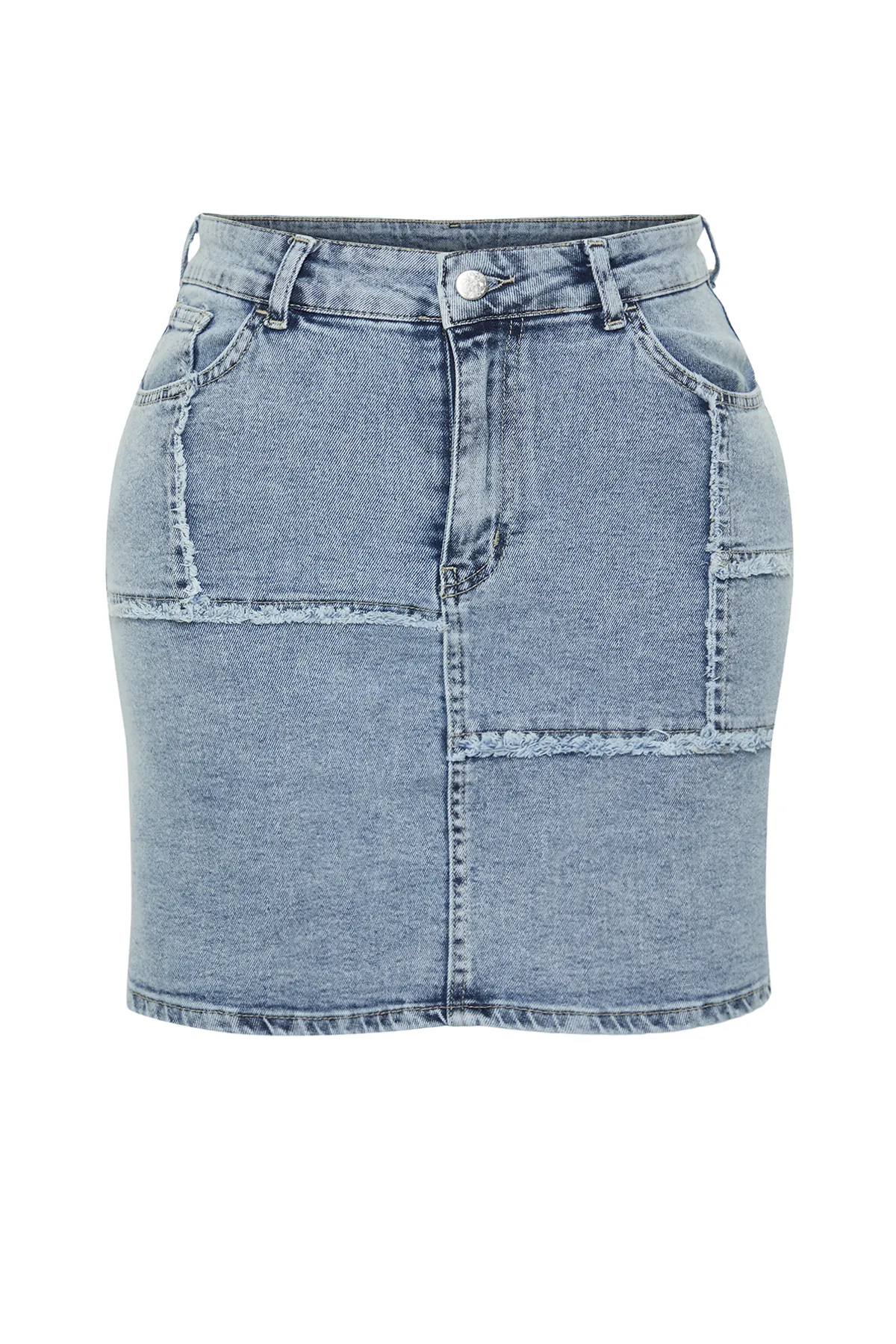 Trendyol Curve  Hellblauer Mini-Jeansrock mit Ziernähten und Quasten TBSSS24AZ00018
