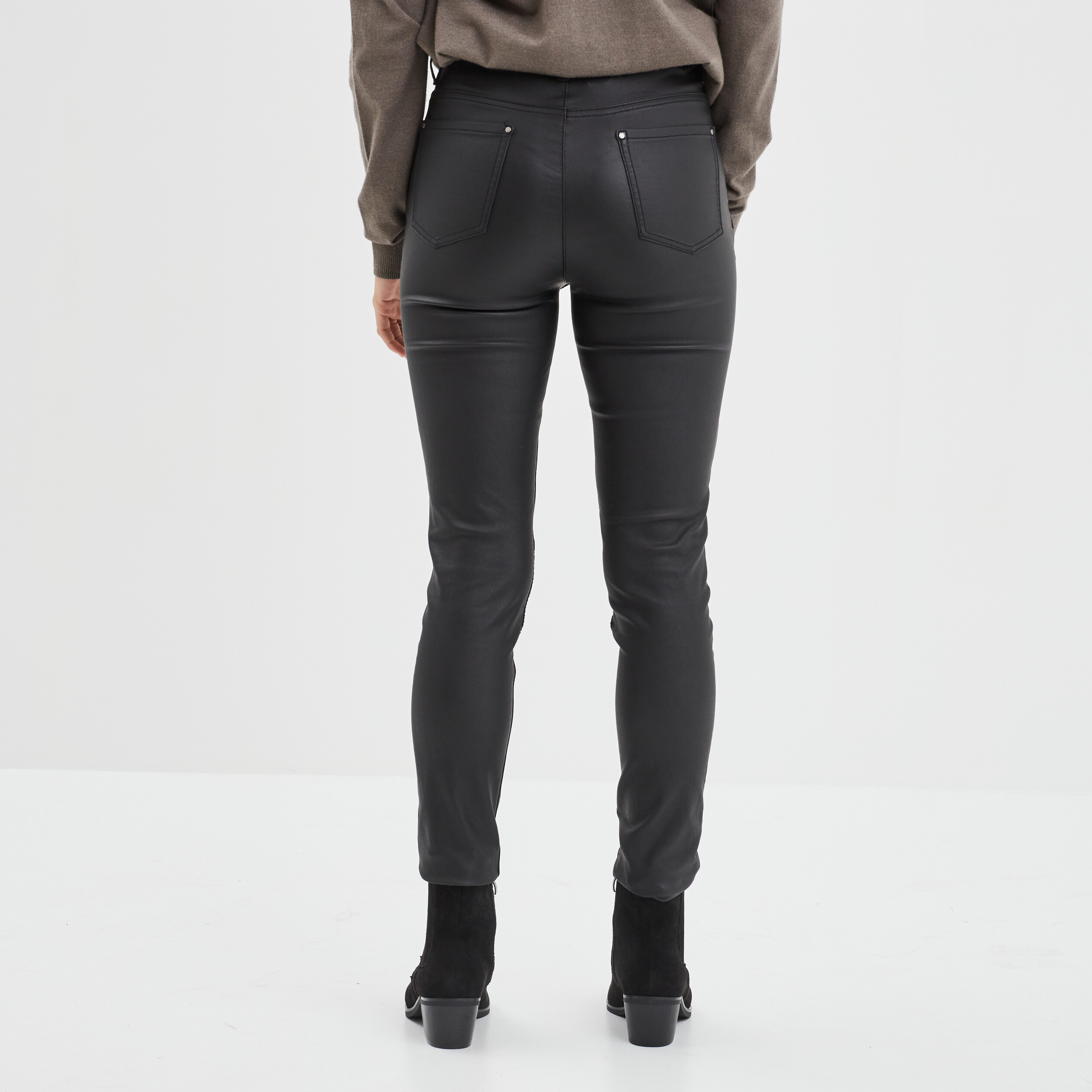 Pantalon biker enduit slim Liberto noir femme | La Halle