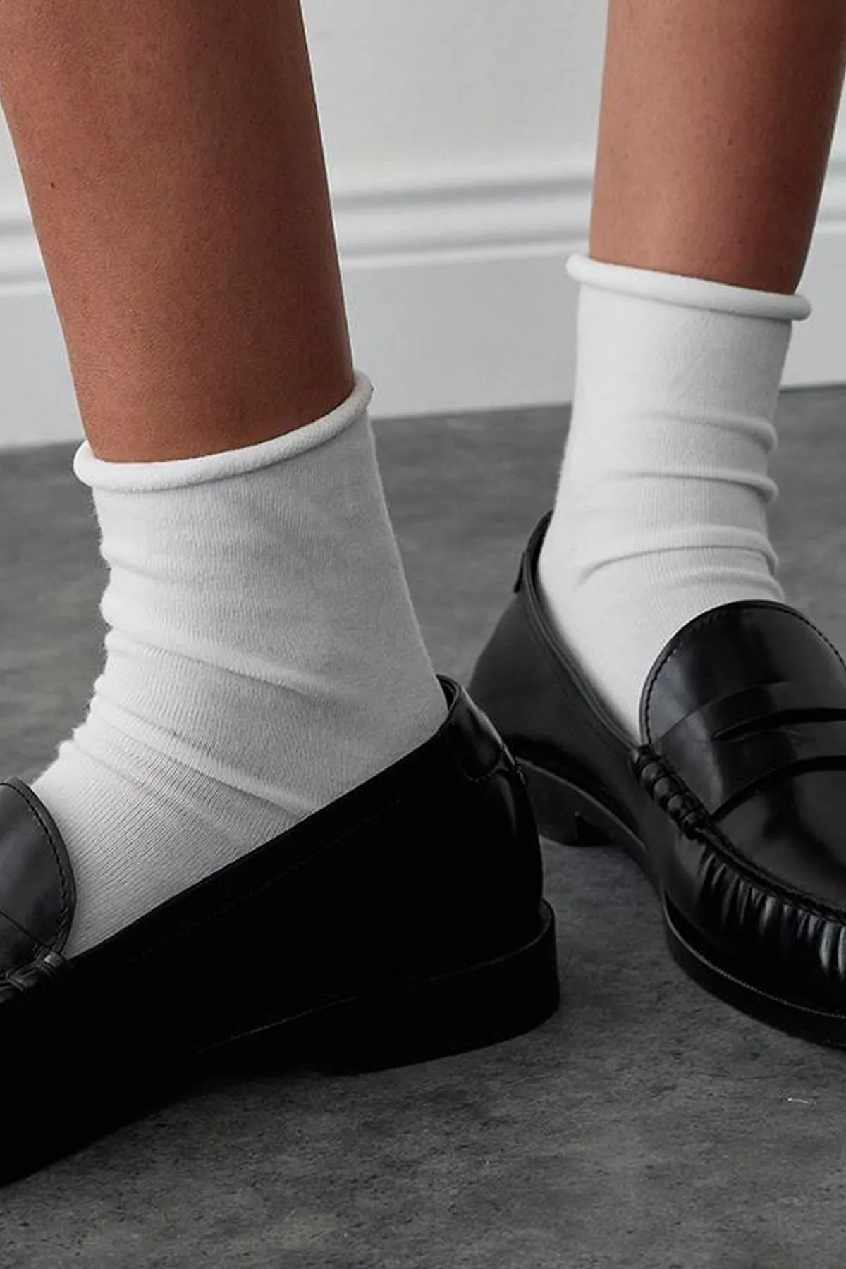 Suud Collection  Weiße Bambus-Steckdosensocken