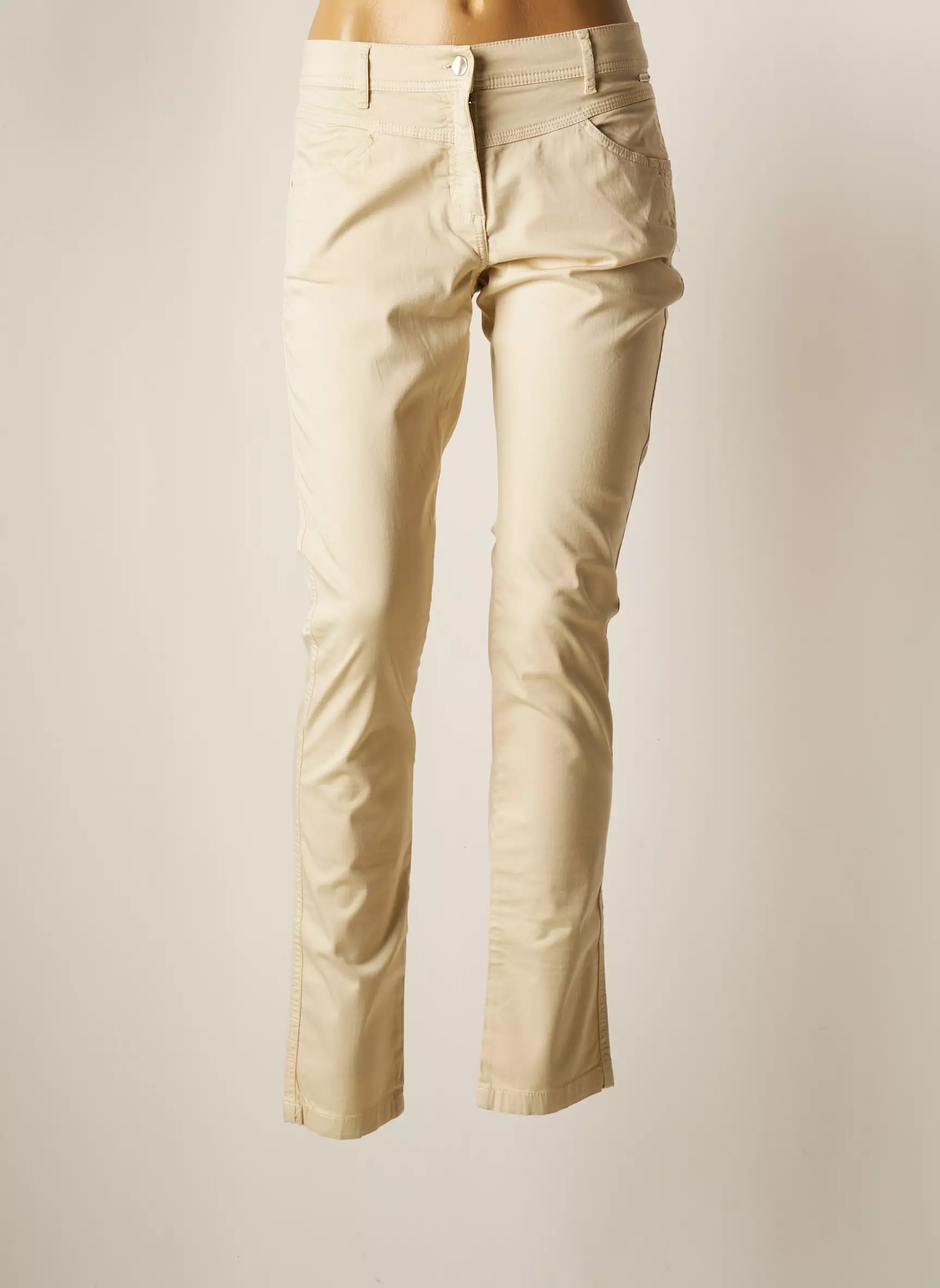 Mae Mahe Pantalons Slim Femme couleur beige