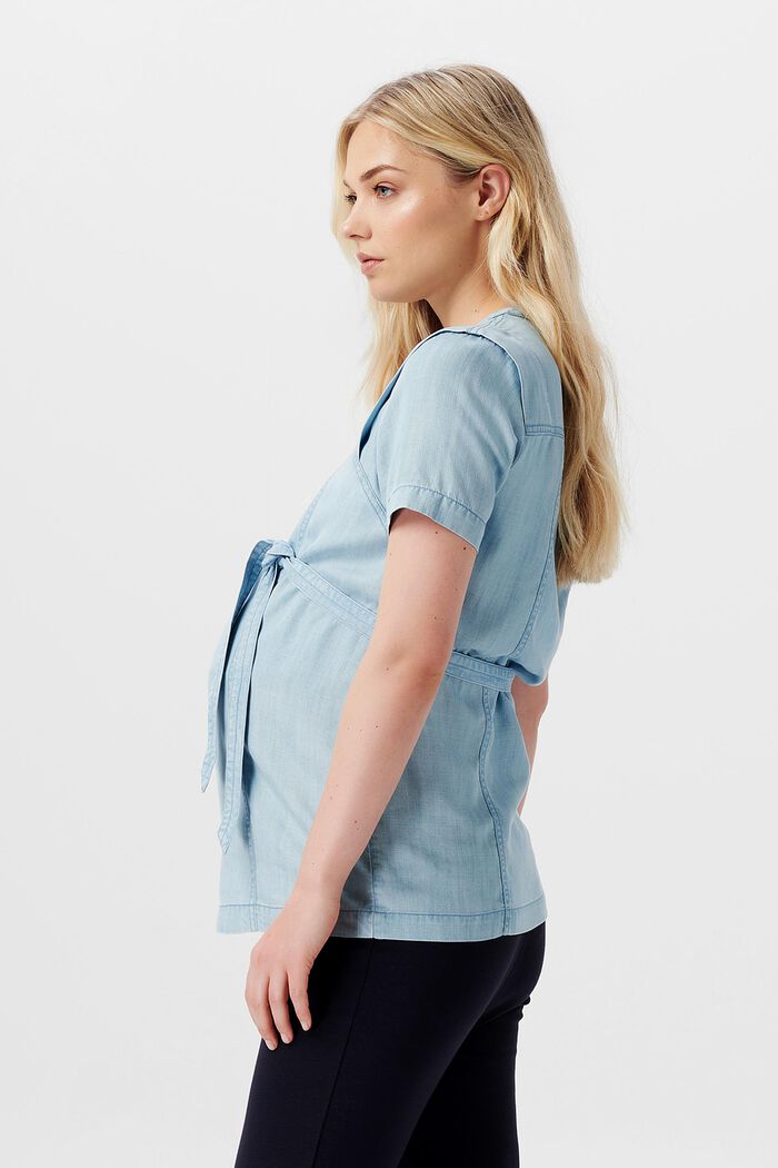 Bluse mit V-Ausschnitt und Knöpfen