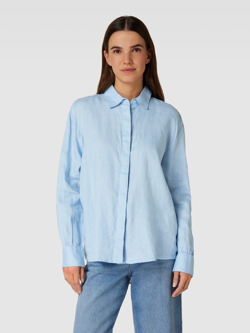 Hemdbluse aus Leinen in hellblau