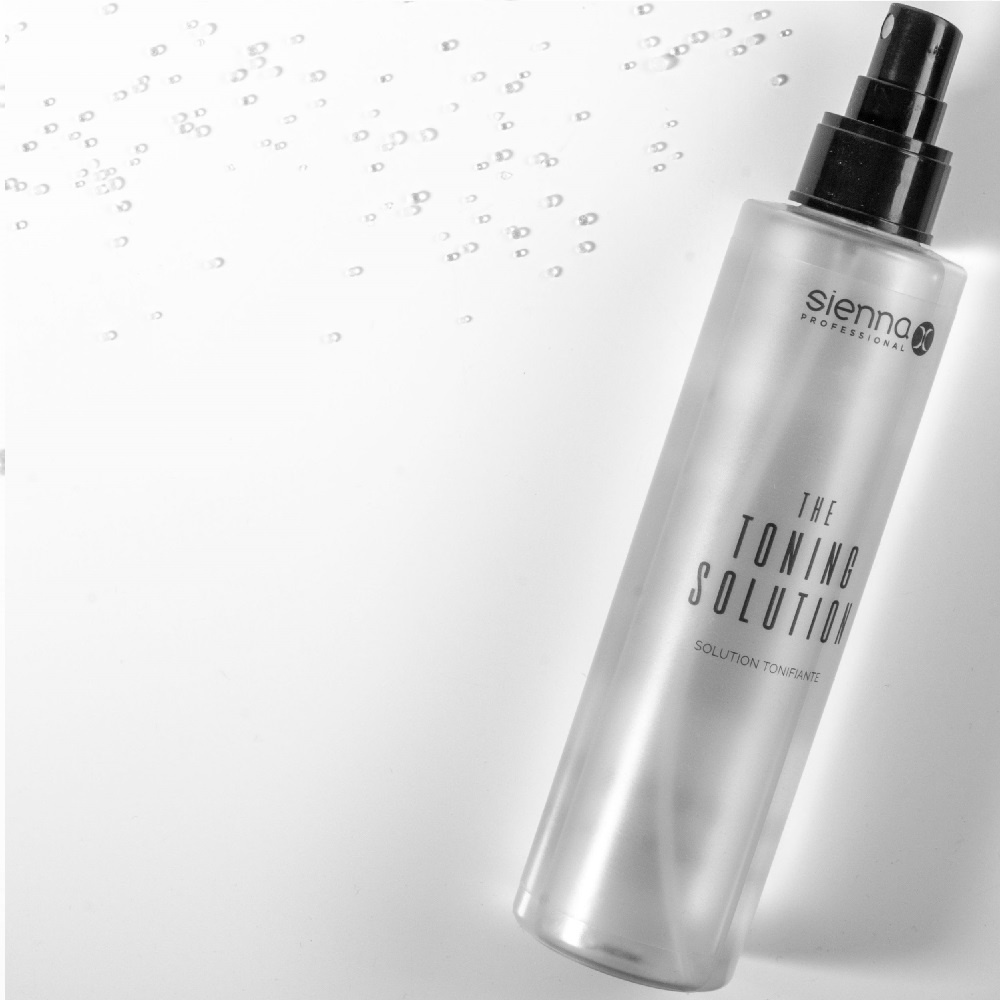 sienna x LA SOLUTION TONIFIANTE CARE