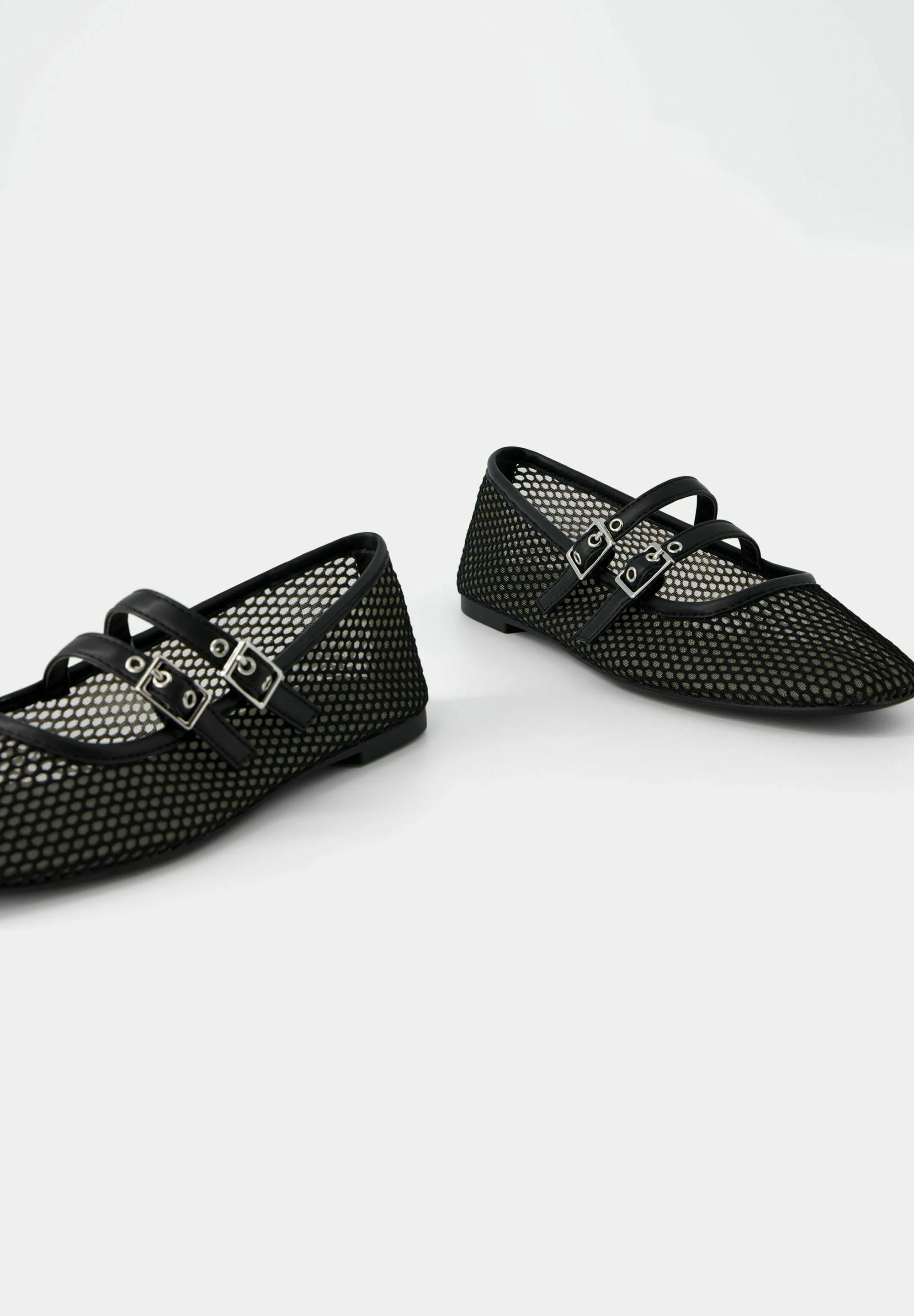 Bershka ZAPATOS PLANOS CON HEBILLAS - Bailarinas con tira
