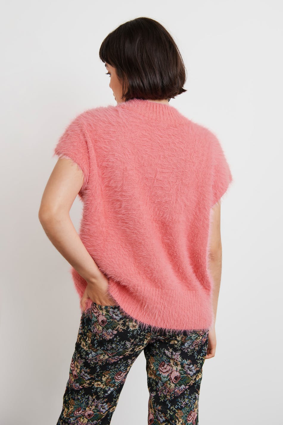 Mirre knitted vest