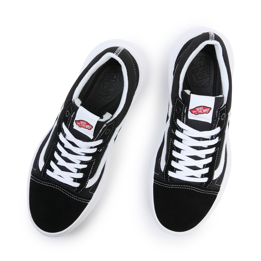 Vans Old Skool Overt CC VN0A7Q5EBA21 / schwarz