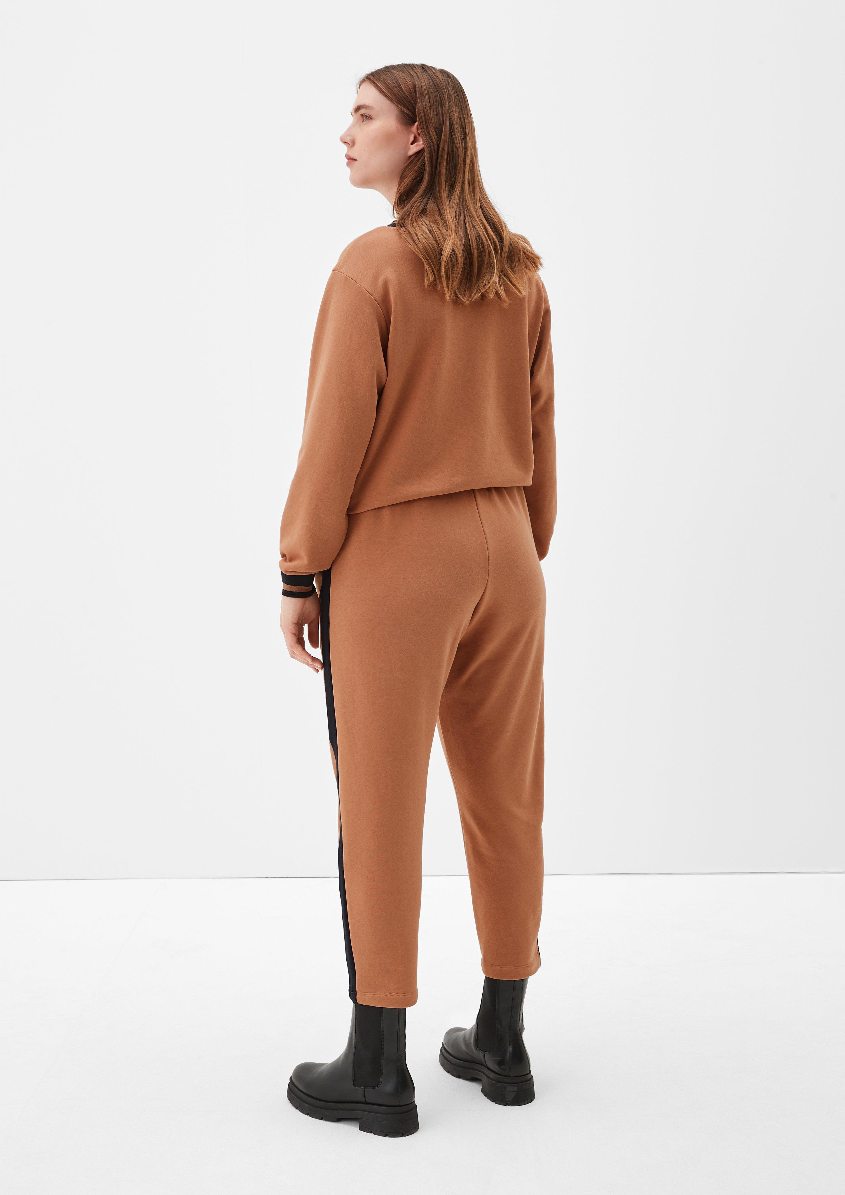 Sweatpants mit Galonstreifen  2122033-8748
