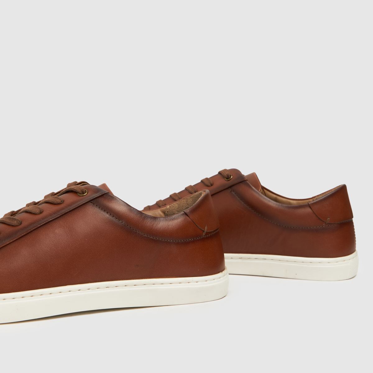Schuh Wayne bőrcipők barna színben